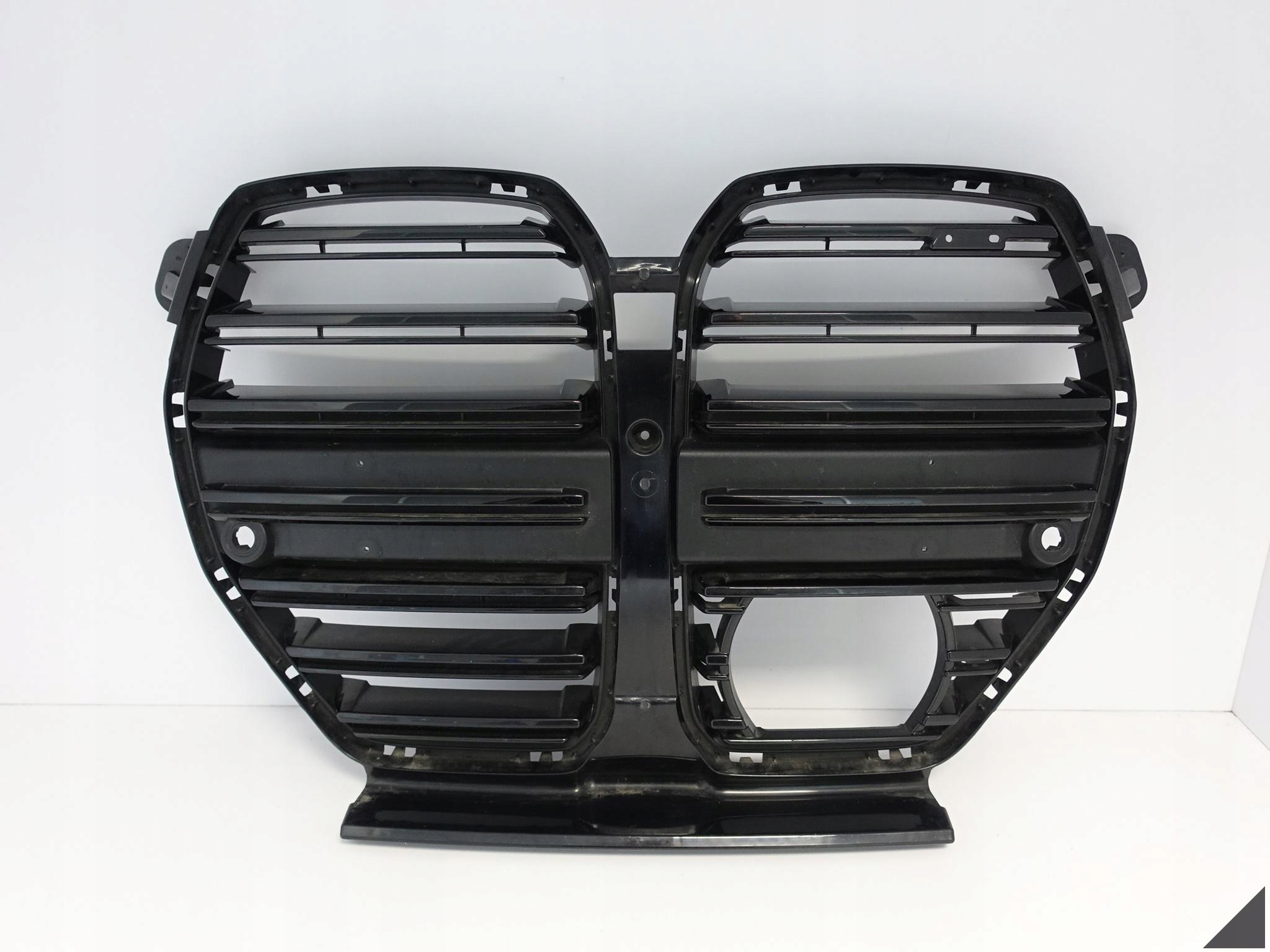 BMW M4 G82 G83 M3 G80 G81 M-POWER COMPETITION ZDERZAK GRILL ATRAPA PRZÓD BMW M4 G82 G83 M3 G80 G81 M-POWER COMPETITION ZDERZAK GRILL ATRAPA PRZÓD
