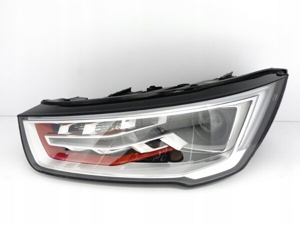 AUDI S1 A1 8XA LIFT FL 14-18 LAMPA XENON+LED CZERWONA LEWA EU
