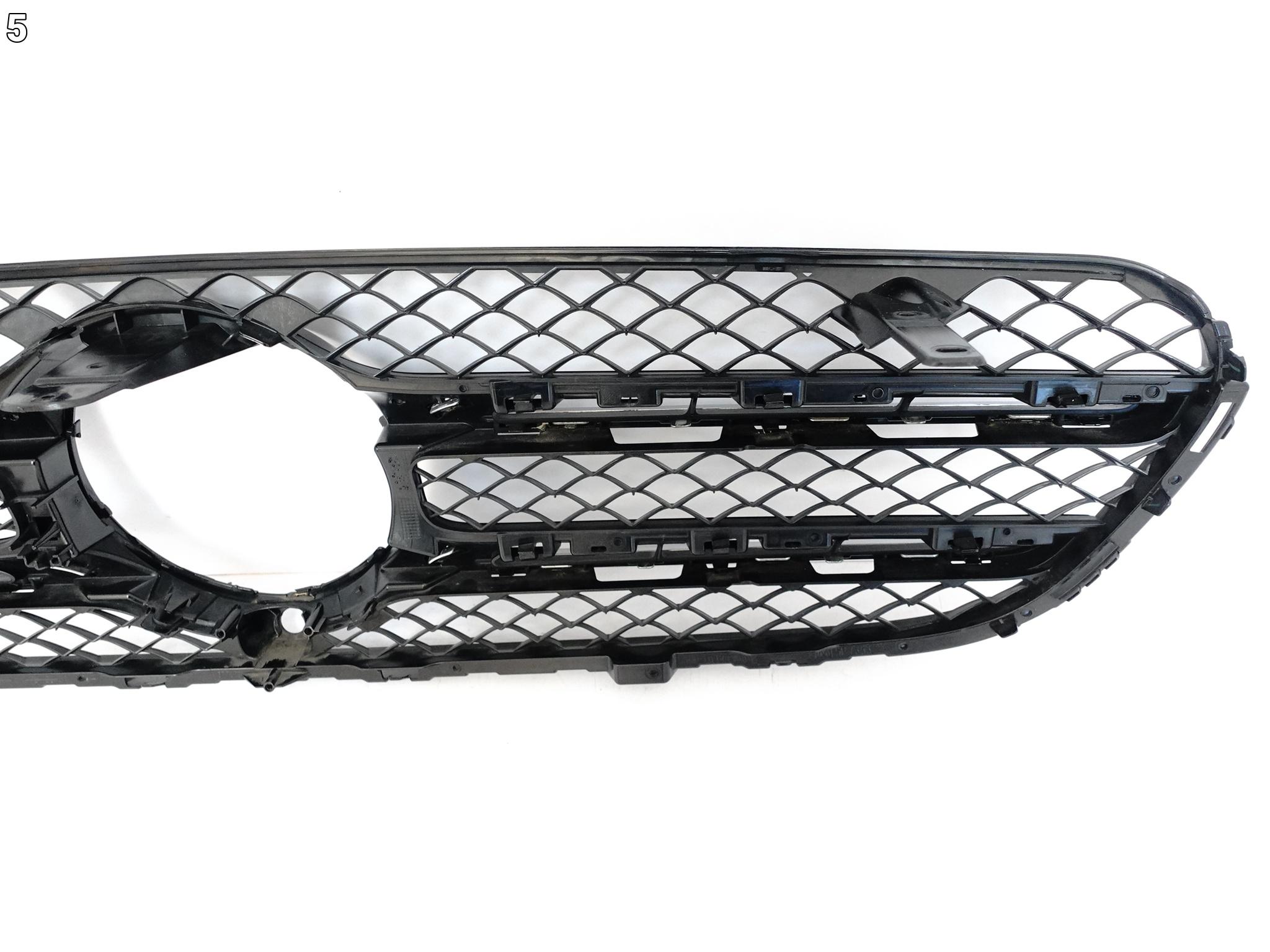MERCEDES GLC X253 C253 AMG 15-19 GRILL ATRAPA KRATKA W ZDERZAK PRZÓD BLACK MERCEDES GLC X253 C253 AMG 15-19 GRILL ATRAPA KRATKA W ZDERZAK PRZÓD BLACK - obrazek 6