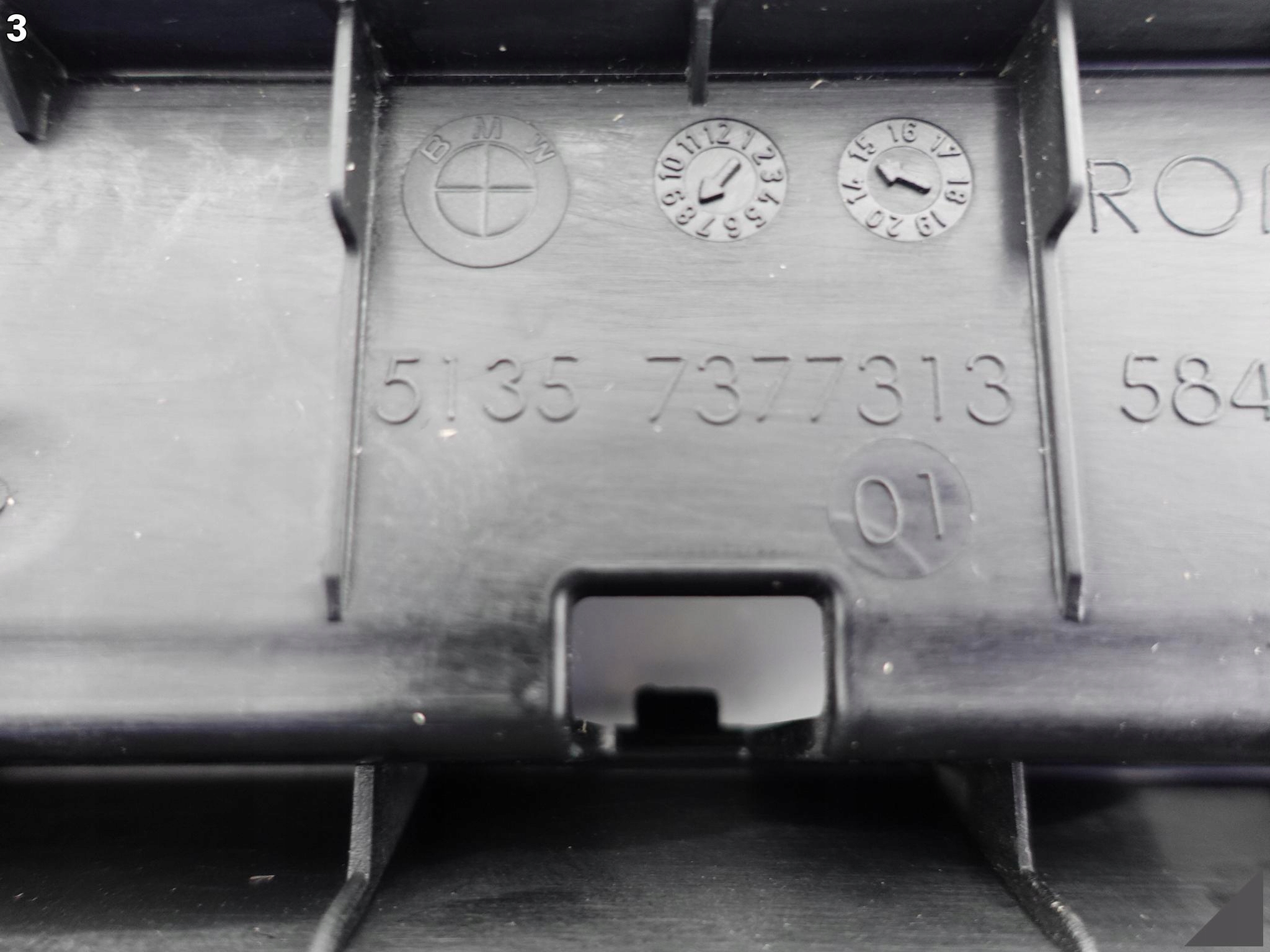 BMW 7 G11 LISTWA ADAPTER ROLETY LEWY TYŁ BMW 7 G11 LISTWA ADAPTER ROLETY LEWY TYŁ - obrazek 4