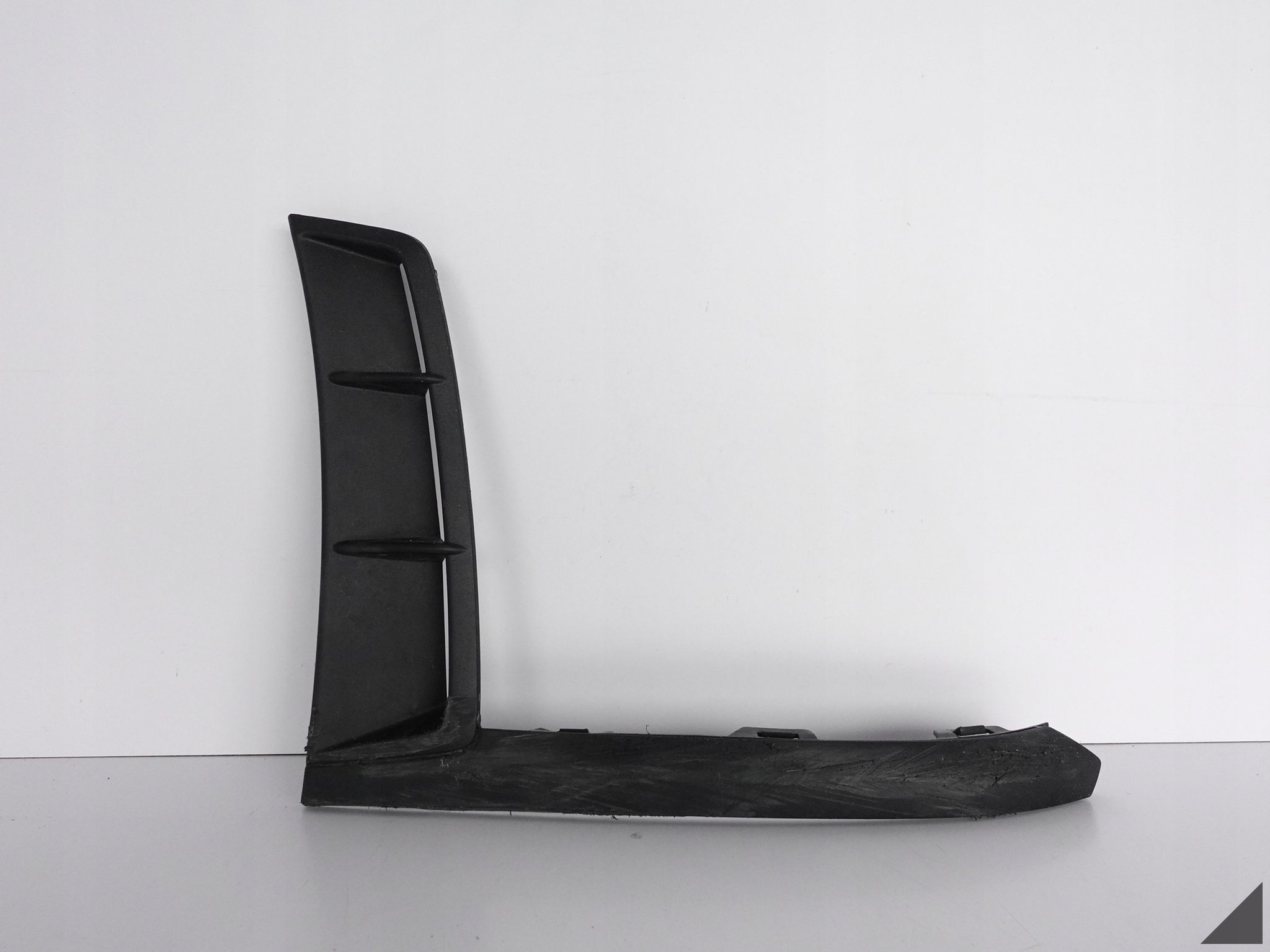 PORSCHE 982 718 GT4 KRATKA WLOT LISTWA PRAWA PRZÓD PORSCHE 982 718 GT4 KRATKA WLOT LISTWA PRAWA PRZÓD