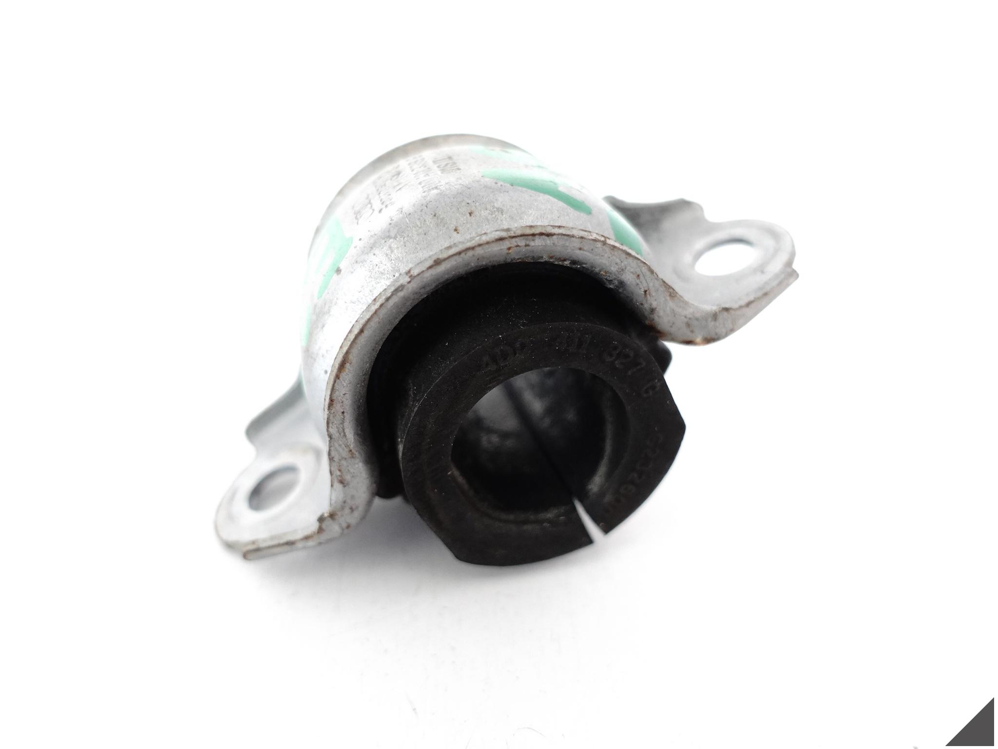 AUDI A6 S6 4G0 C7 A5 8W6 F5 A4 8W0 B9 MOCOWANIE UCHWYT STABILIZATORA L = R AUDI A6 S6 4G0 C7 A5 8W6 F5 A4 8W0 B9 MOCOWANIE UCHWYT STABILIZATORA L = R