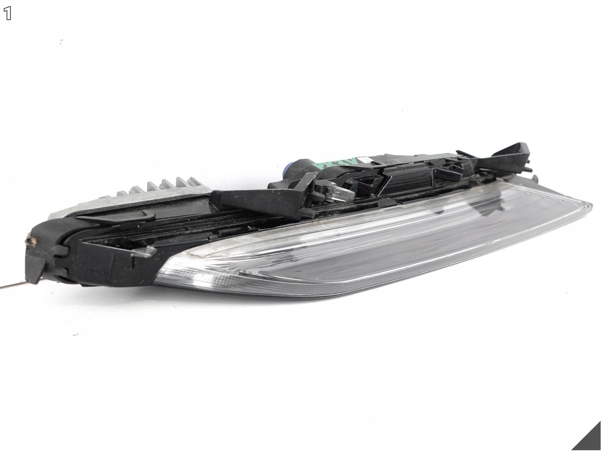 PORSCHE MACAN 95B ( II LIFT ) 21-24 LED KIERUNKOWSKAZ LAMPA HALOGEN PRAWY PORSCHE MACAN 95B ( II LIFT ) 21-24 LED KIERUNKOWSKAZ LAMPA HALOGEN PRAWY - obrazek 2