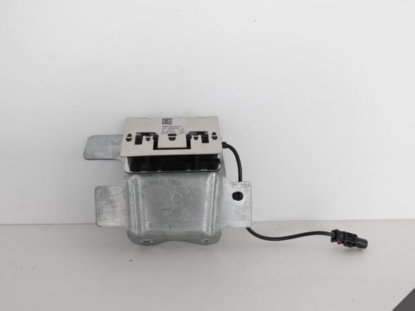 MERCEDES GLE COUPE C292 W166 WZMACNIACZ ANTENOWY MERCEDES GLE COUPE C292 W166 WZMACNIACZ ANTENOWY