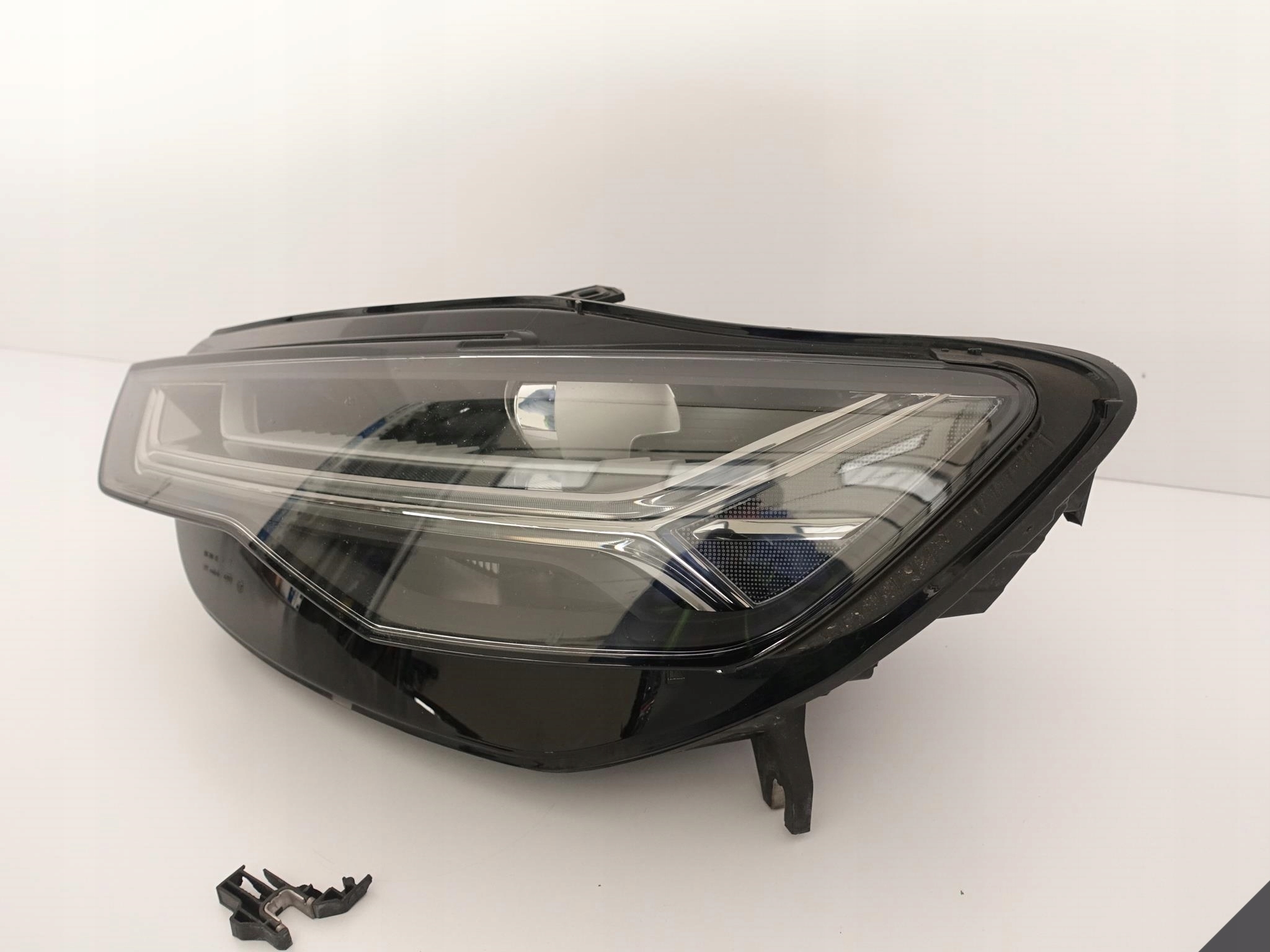 AUDI RS6 4G0 LIFT C7 14-18 LAMPA MATRIX FULL LED AUDI RS6 4G0 LIFT C7 14-18 LAMPA MATRIX FULL LED - obrazek 4