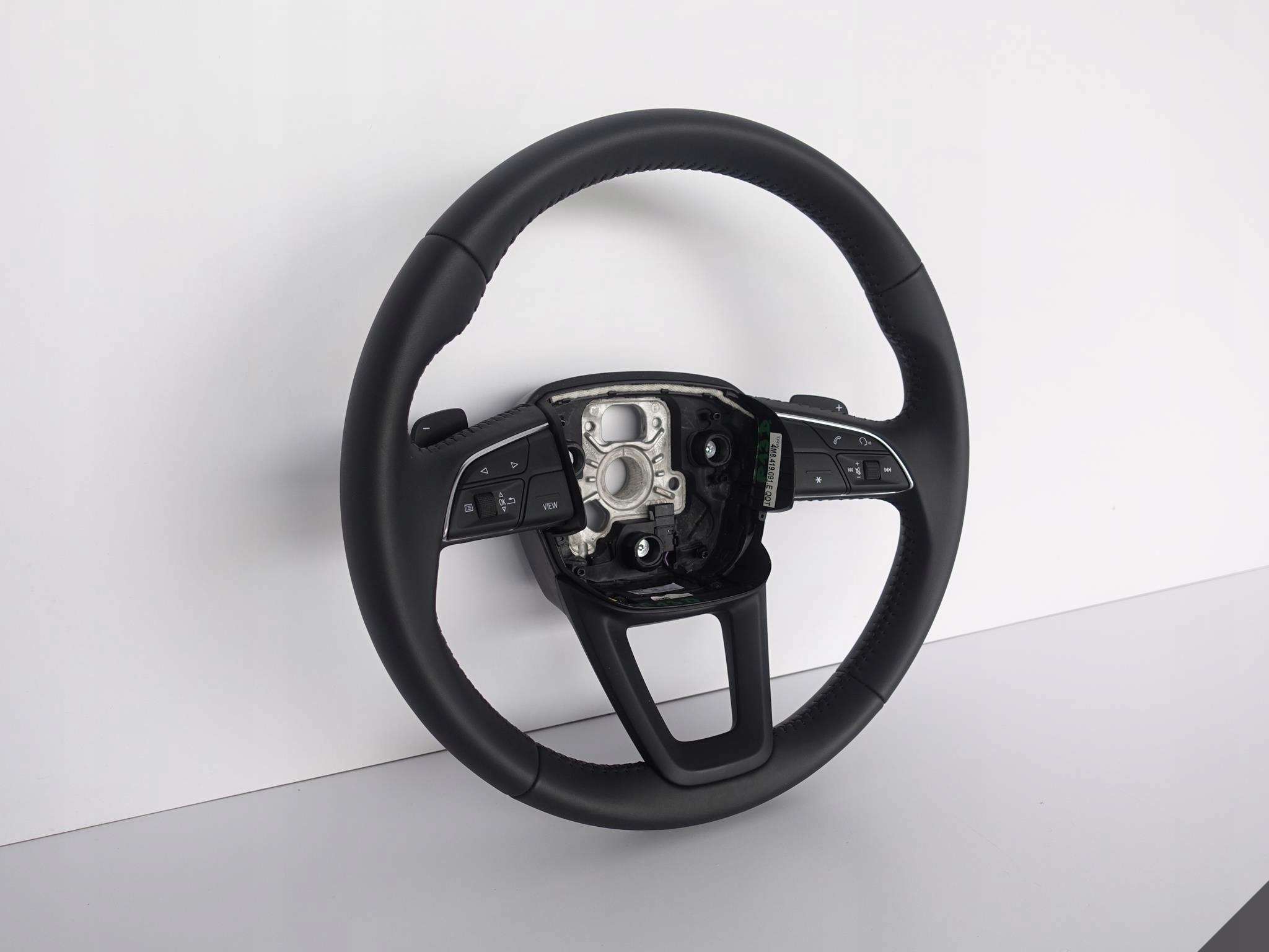 AUDI Q7 II 4M0 Q8 4M8 KIEROWNICA MULTIFUNKCYJNA AUDI Q7 II 4M0 Q8 4M8 KIEROWNICA MULTIFUNKCYJNA - obrazek 2