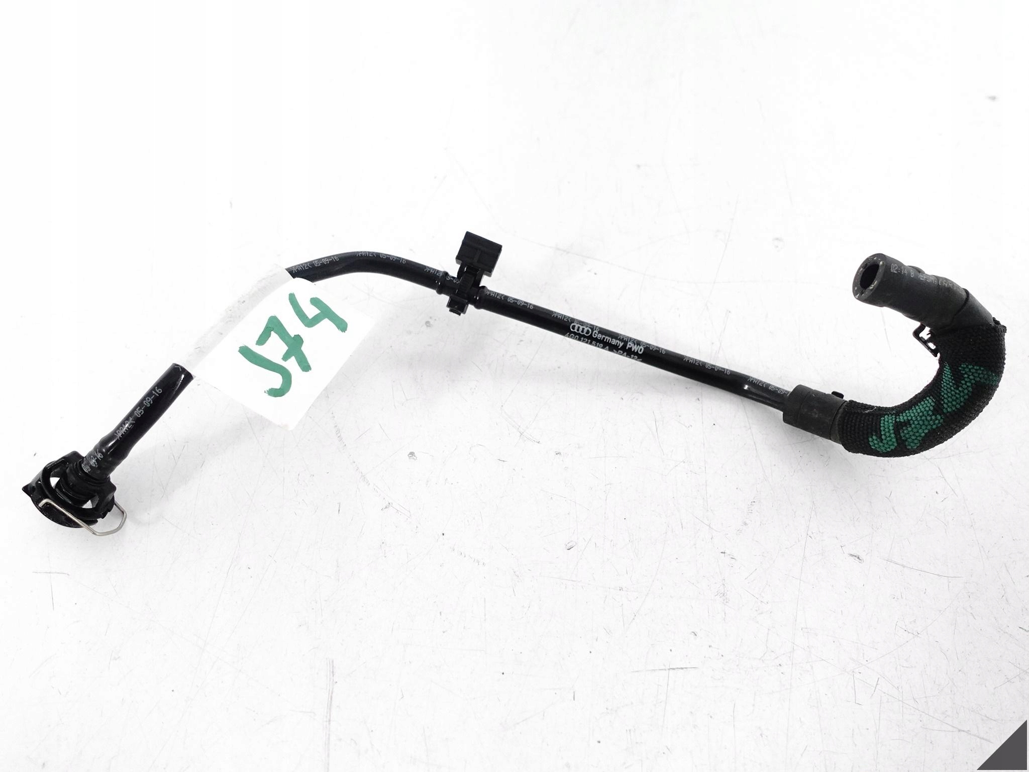 AUDI RS7 4G8 RS6 4G0 C7 14-18 LIFT PRZEWÓD ODPOWIETRZAJĄCY CHŁODNICY WODY AUDI RS7 4G8 RS6 4G0 C7 14-18 LIFT PRZEWÓD ODPOWIETRZAJĄCY CHŁODNICY WODY