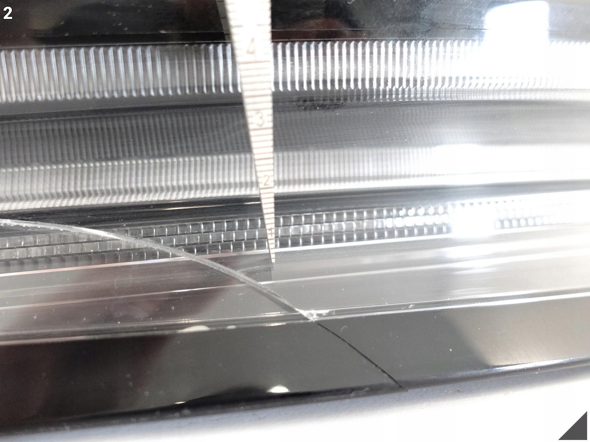 PORSCHE TAYCAN 9J1 19- LAMPA LED LEWA BIAŁA DYMIONA PRZEZROCZYSTA TYŁ EU PORSCHE TAYCAN 9J1 19- LAMPA LED LEWA BIAŁA DYMIONA PRZEZROCZYSTA TYŁ EU - obrazek 3