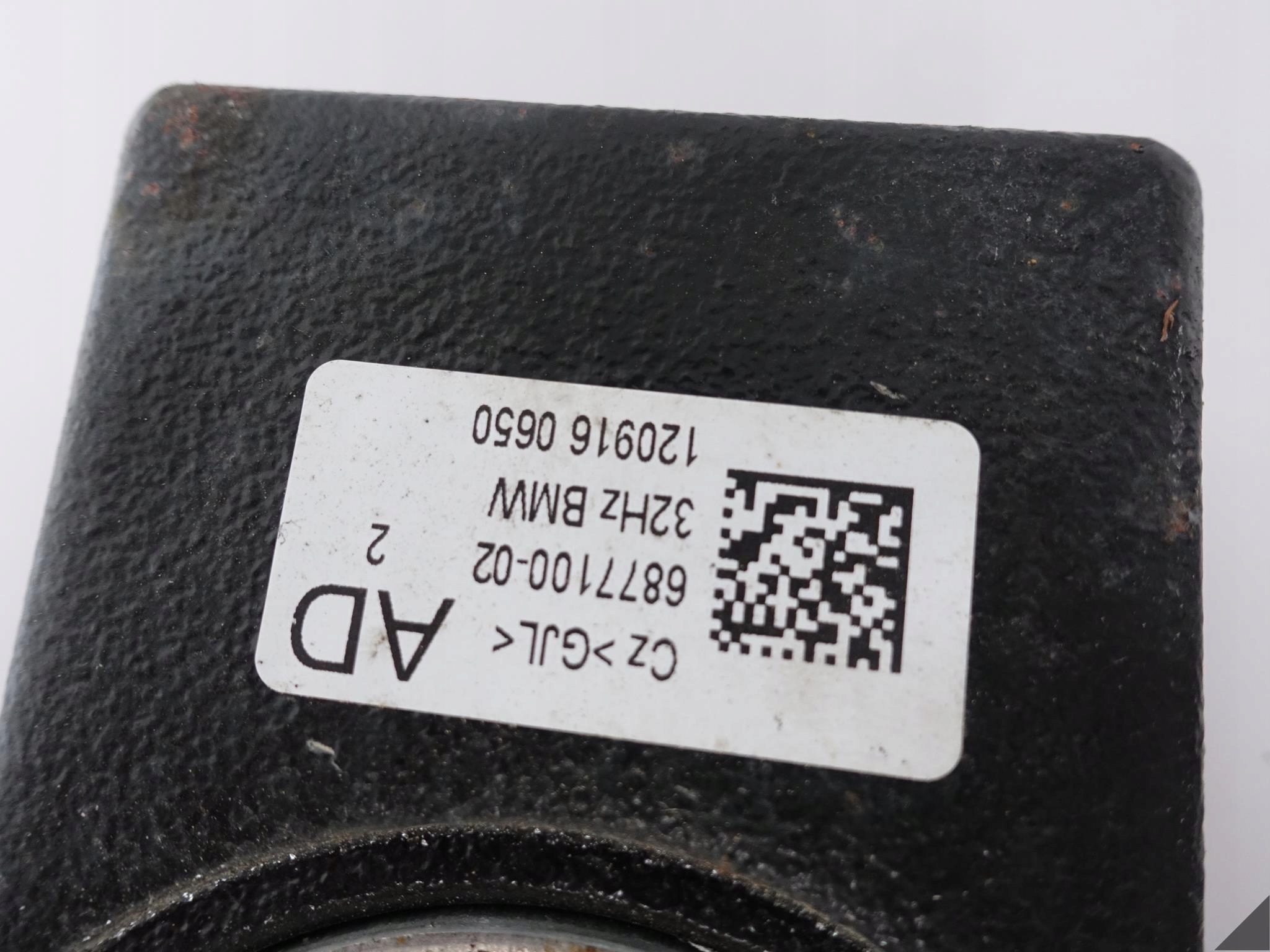 BMW F30 F31 F32 F33 LCI LIFT TŁUMIK DRGAŃ BMW F30 F31 F32 F33 LCI LIFT TŁUMIK DRGAŃ - obrazek 2