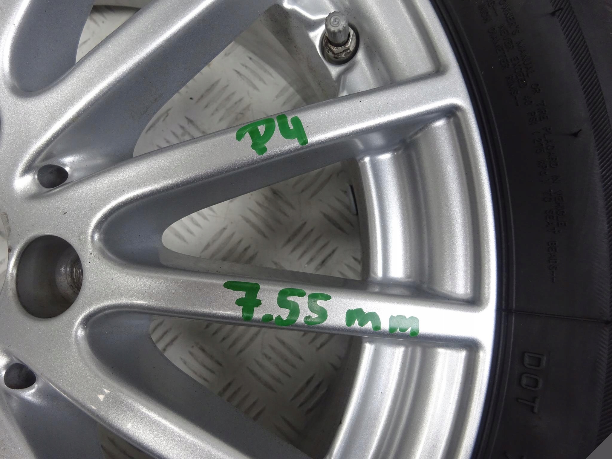 MERCEDES W205 BRIDGESTONE 205/60 6,5JX16 ET38 ZIMA MERCEDES W205 BRIDGESTONE 205/60 6,5JX16 ET38 ZIMA - obrazek 6