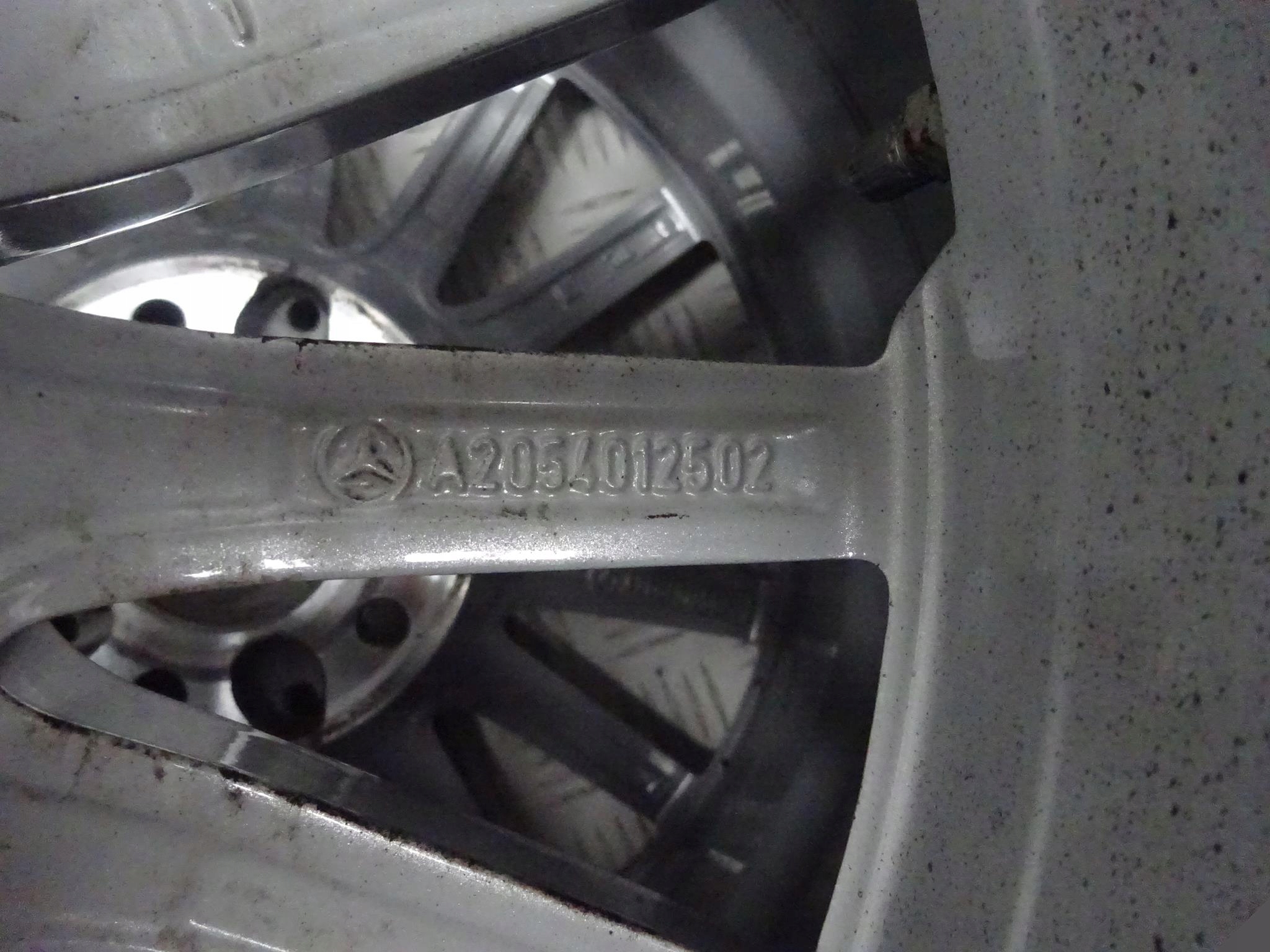 MERCEDES W205 BRIDGESTONE 205/60 6,5JX16 ET38 ZIMA MERCEDES W205 BRIDGESTONE 205/60 6,5JX16 ET38 ZIMA - obrazek 10