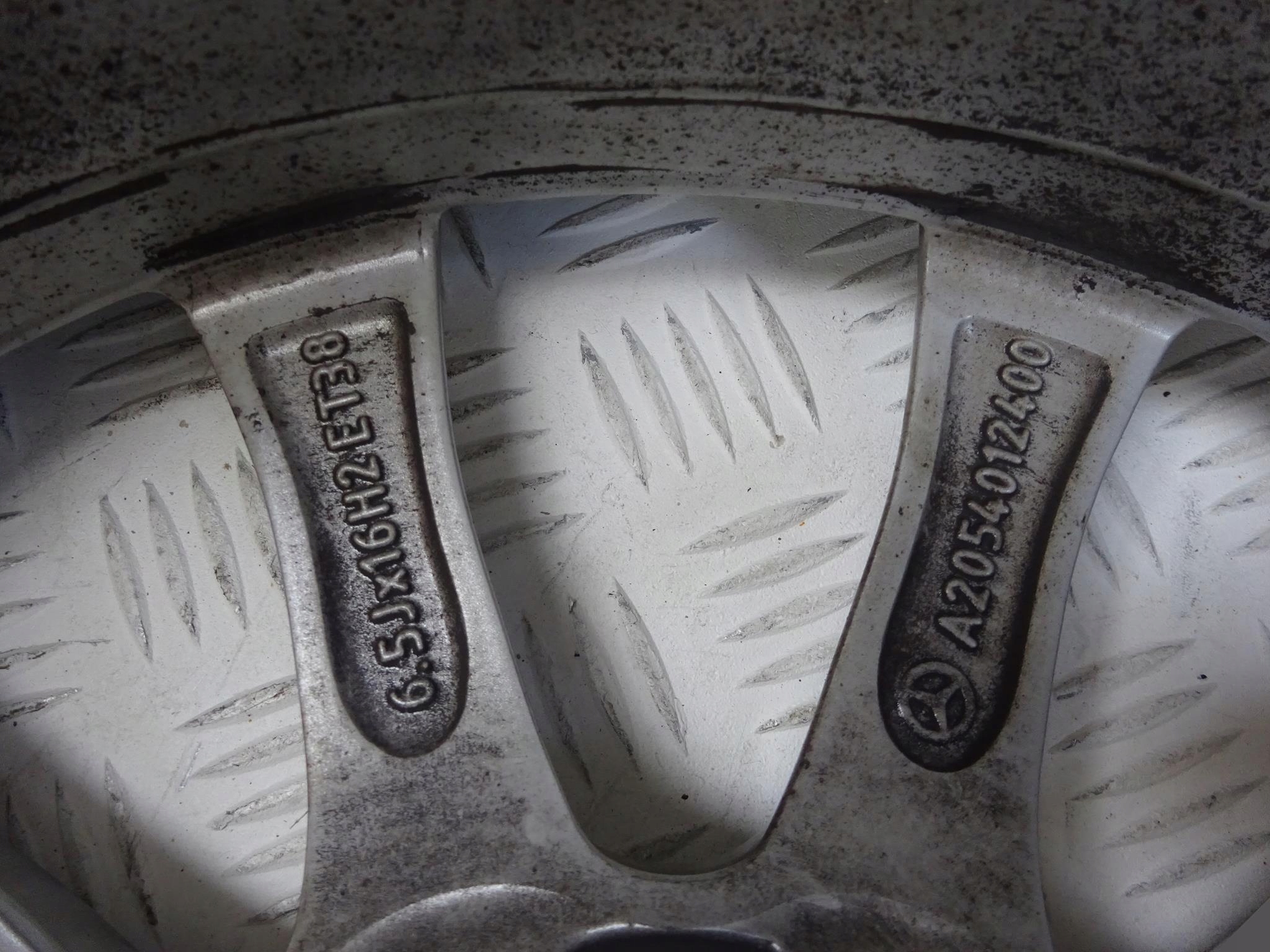 MERCEDES C W205 MICHELIN 205/60 6,5JX16 ZIMA 8MM MERCEDES C W205 MICHELIN 205/60 6,5JX16 ZIMA 8MM - obrazek 6