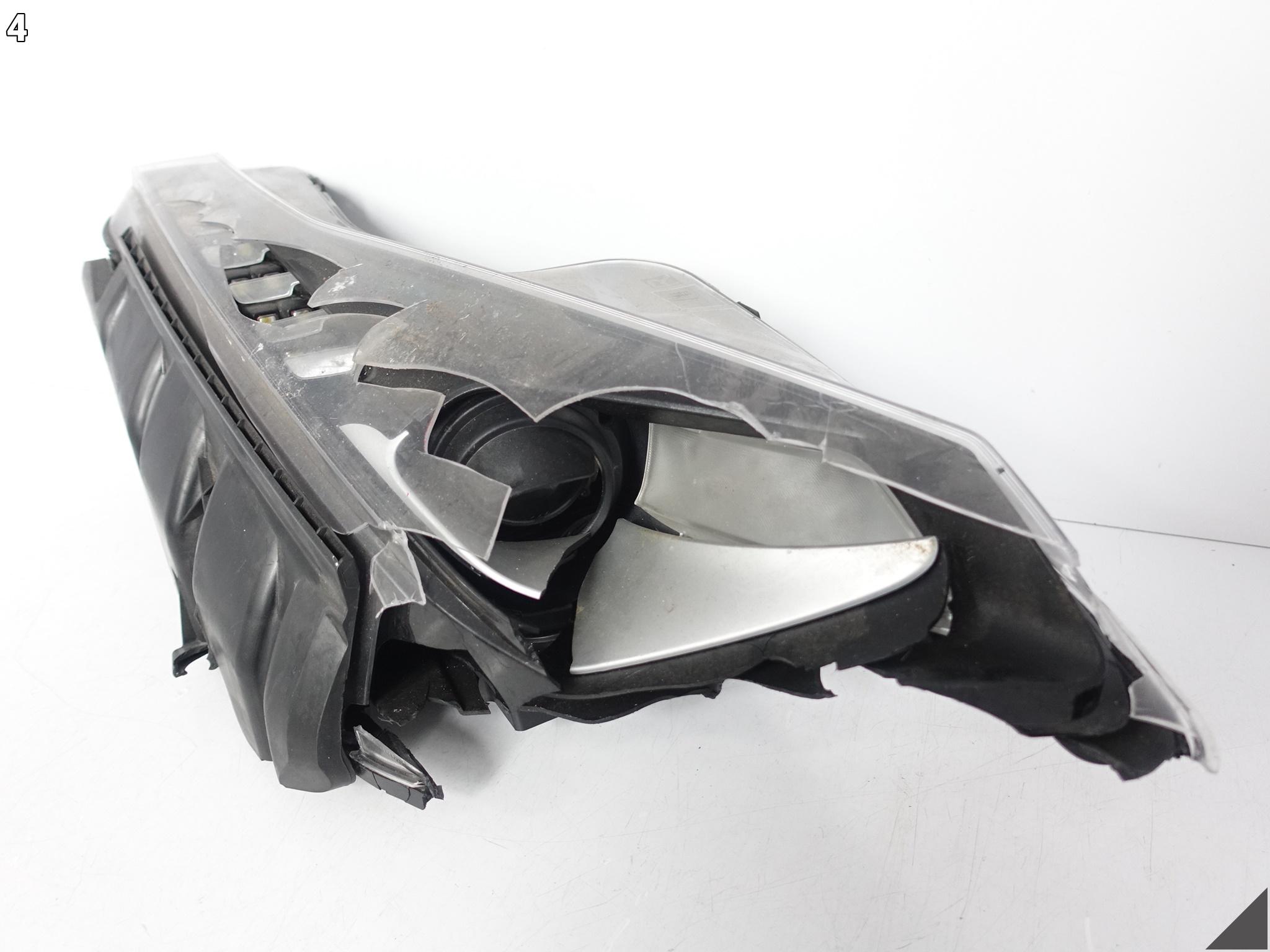 FERRARI 488 GTB SPIDER F142 LAMPA XENON + LED PRAWA PRZÓD EUROPA USZKODZONA FERRARI 488 GTB SPIDER F142 LAMPA XENON + LED PRAWA PRZÓD EUROPA USZKODZONA - obrazek 5