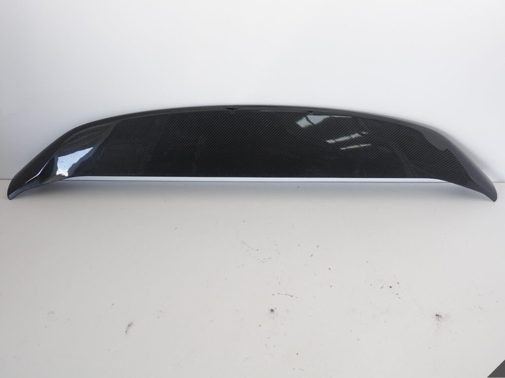 MASERATI LEVANTE 18- LIFT CARBON SPOILER PRZÓD