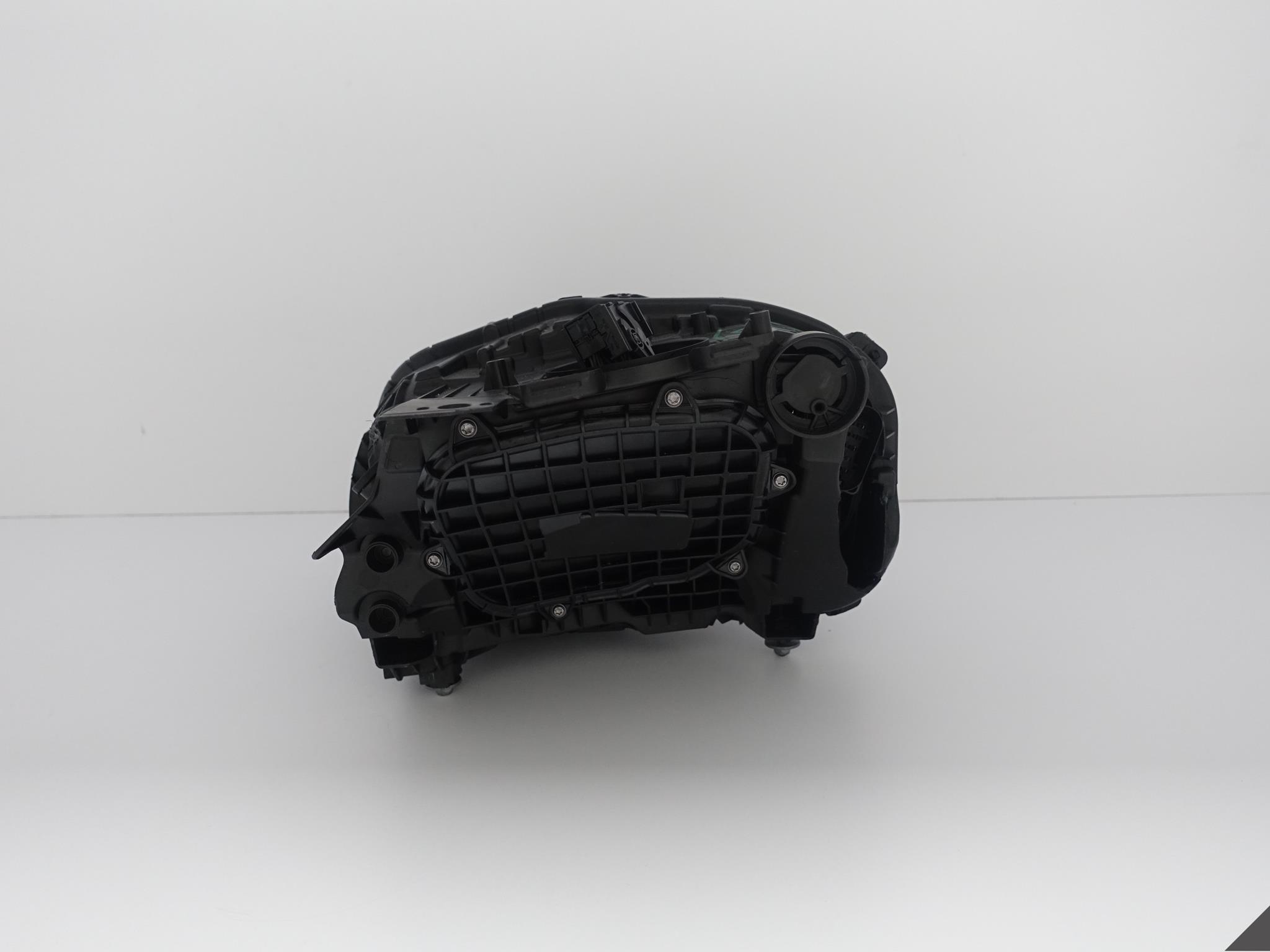 PORSCHE TAYCAN 9J1 MATRIX FULL LED PRAWA EUROPA LAMPA PORSCHE TAYCAN 9J1 MATRIX FULL LED PRAWA EUROPA LAMPA - obrazek 5