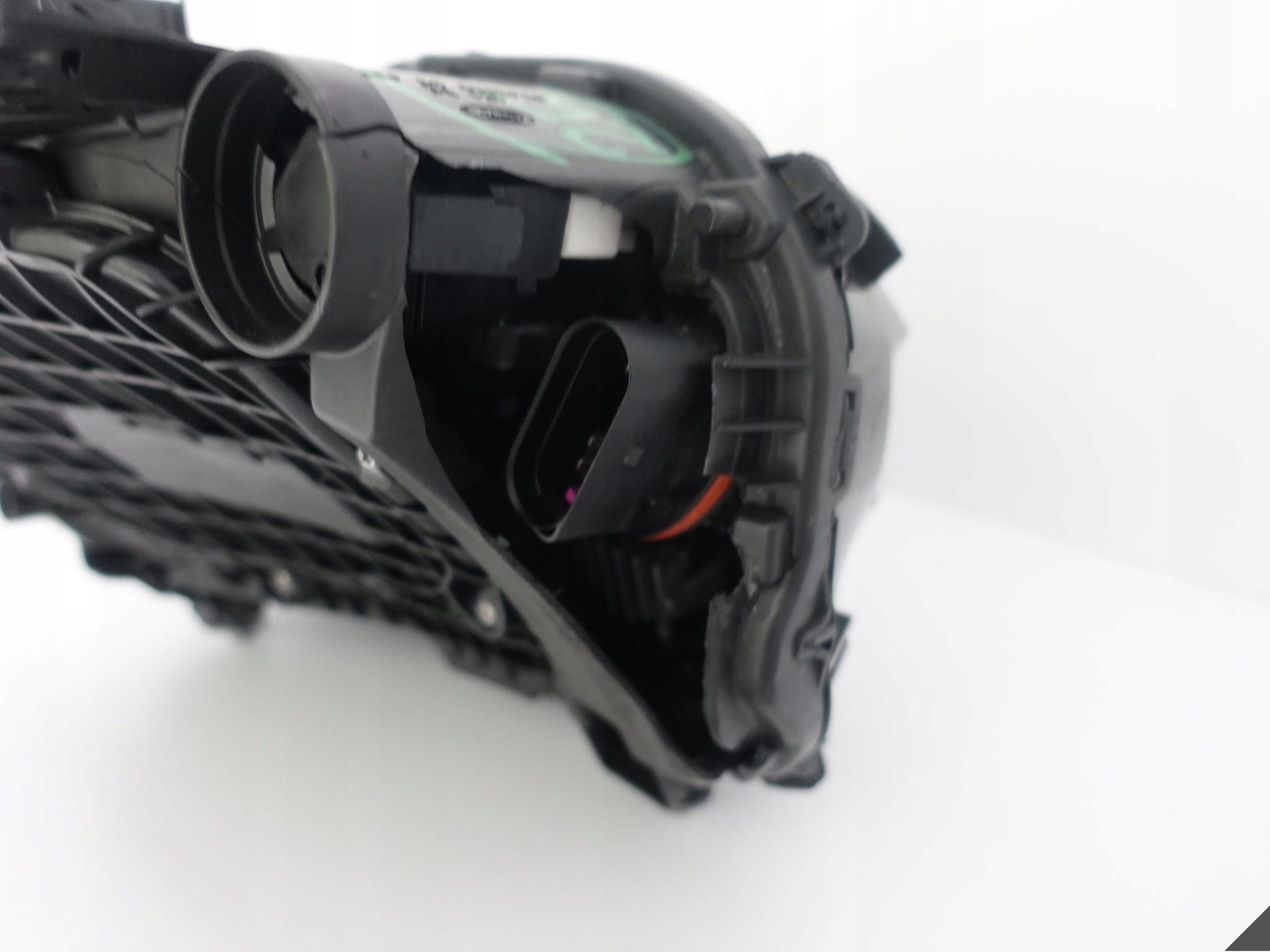 PORSCHE TAYCAN 9J1 MATRIX FULL LED PRAWA EUROPA LAMPA PORSCHE TAYCAN 9J1 MATRIX FULL LED PRAWA EUROPA LAMPA - obrazek 9