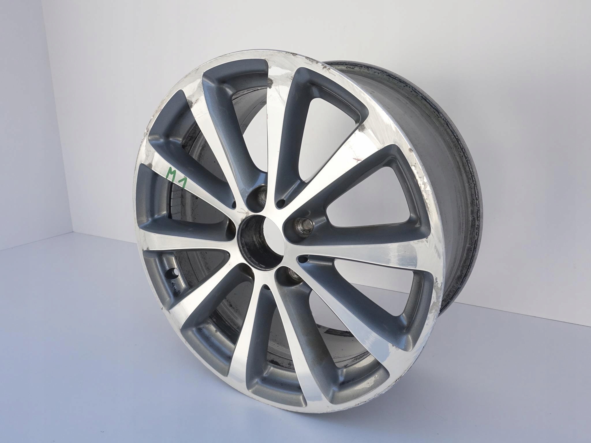 MERCEDES E W213 FELGA 7.5X17 ET40 5X112 MERCEDES E W213 FELGA 7.5X17 ET40 5X112 - obrazek 3