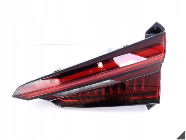 AUDI A5 S5 RS5 8W6 8W8 F5 B9 16- LAMPA LED W KLAPE BAGAŻNIKA PRAWA MATRIX