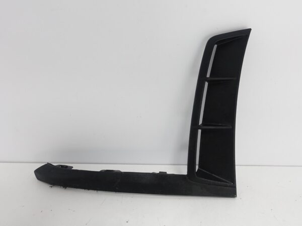 PORSCHE 982 718 GT4 KRATKA WLOT LISTWA LEWA PRZÓD PORSCHE 982 718 GT4 KRATKA WLOT LISTWA LEWA PRZÓD