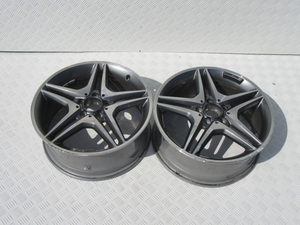 MERCEDES A 176 AMG FELGA 7,5Jx18 ET52 MERCEDES A 176 AMG FELGA 7,5Jx18 ET52