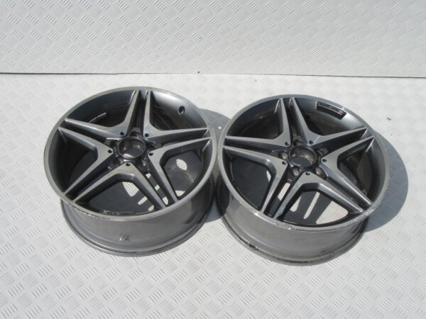 MERCEDES A 176 AMG FELGA 7,5Jx18 ET52 MERCEDES A 176 AMG FELGA 7,5Jx18 ET52