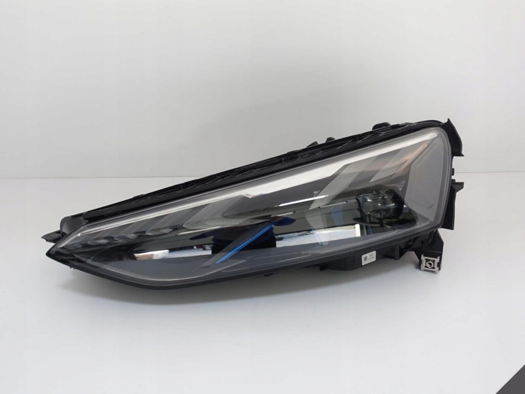 AUDI E-TRON GT RS 4J3 FULL LED LASER LEWA EUROPA LAMPA