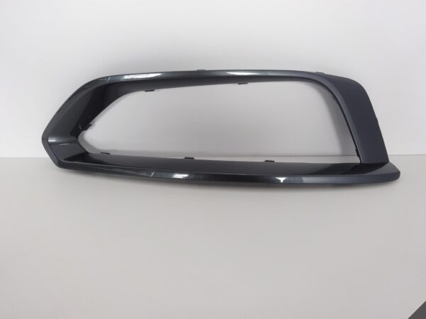 BMW 2 F22 F23 ZWYKŁA BASIS KRATKA PRAWA PRZÓD BMW 2 F22 F23 ZWYKŁA BASIS KRATKA PRAWA PRZÓD