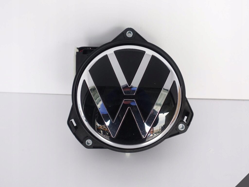 VW T-ROC 2GA 17- ZNACZEK KLAMKA OBUDOWA KAMERA TYŁ VW T-ROC 2GA 17- ZNACZEK KLAMKA OBUDOWA KAMERA TYŁ