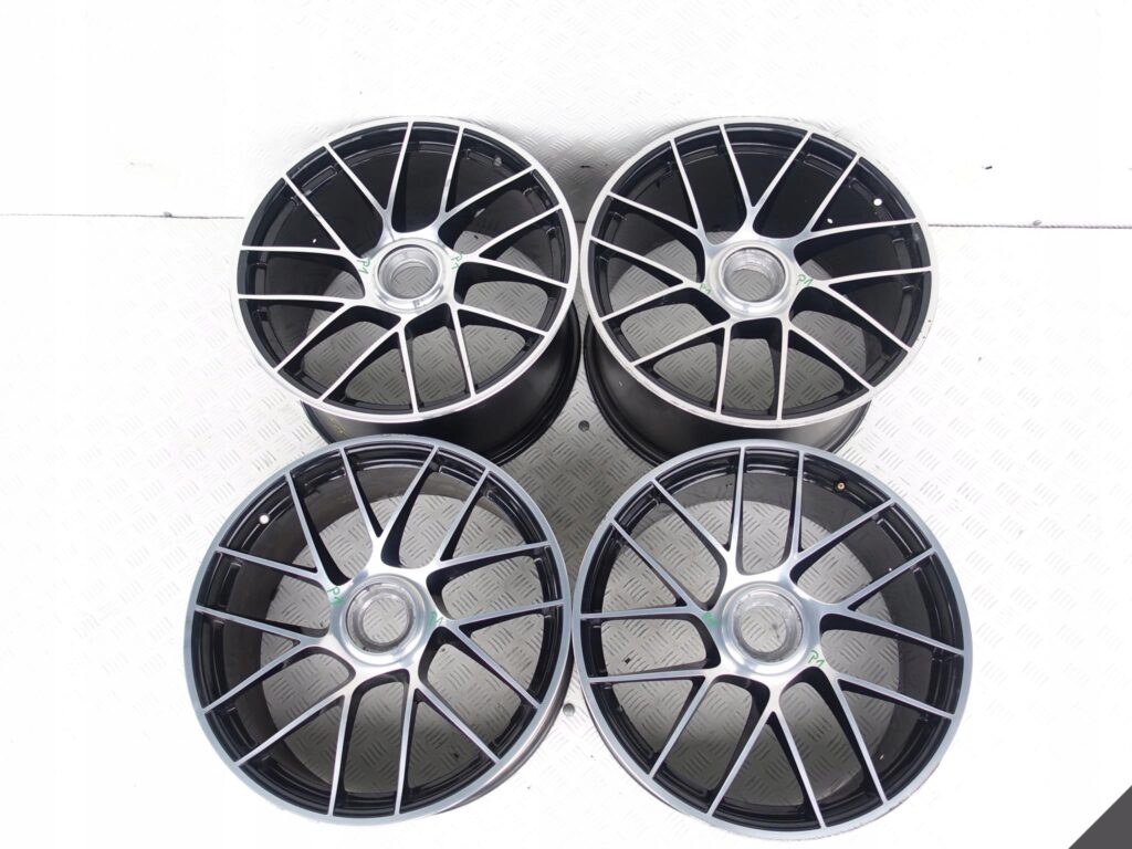 4X PORSCHE 991 CARRERA TURBO SPORT 3 GTS GT3 20” 4X PORSCHE 991 CARRERA TURBO SPORT 3 GTS GT3 20''
