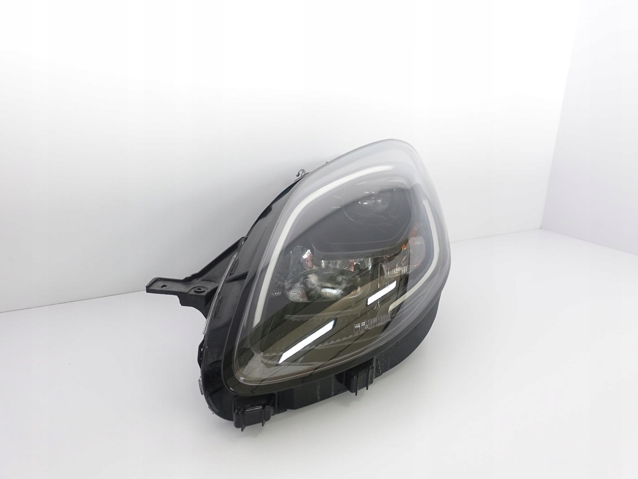 FORD PUMA MK2 II 19- FULL LED LEWA EU PRZÓD LAMPA FORD PUMA MK2 II 19- FULL LED LEWA EU PRZÓD LAMPA - obrazek 2