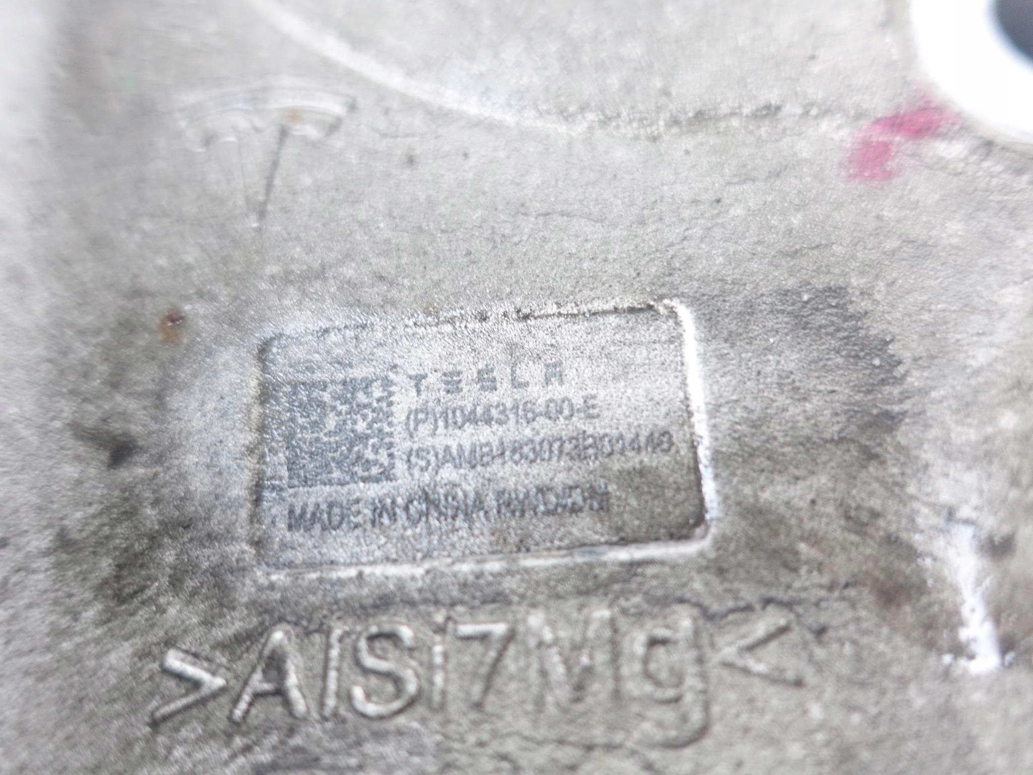 TESLA MODEL 3 17-21 ZWROTNICA PRAWA PRZÓD TESLA MODEL 3 17-21 ZWROTNICA PRAWA PRZÓD - obrazek 4
