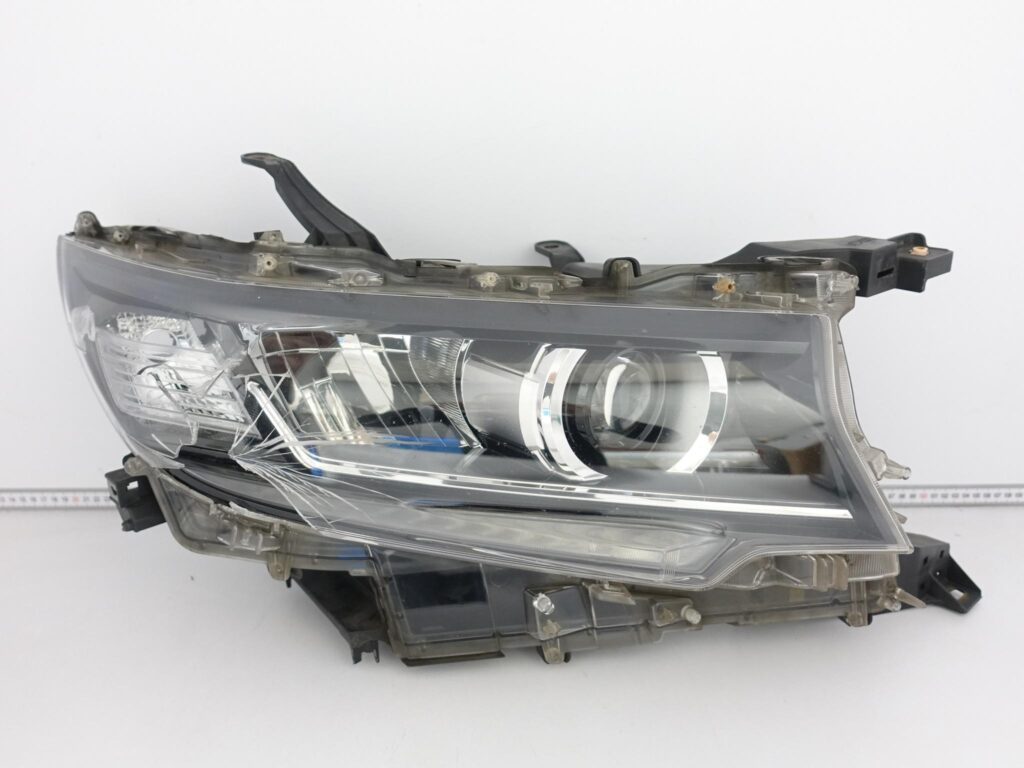 TOYOTA LAND CRUISER J150 150 LIFT 18- LAMPA FULL LED PRAWA PRZÓD EU