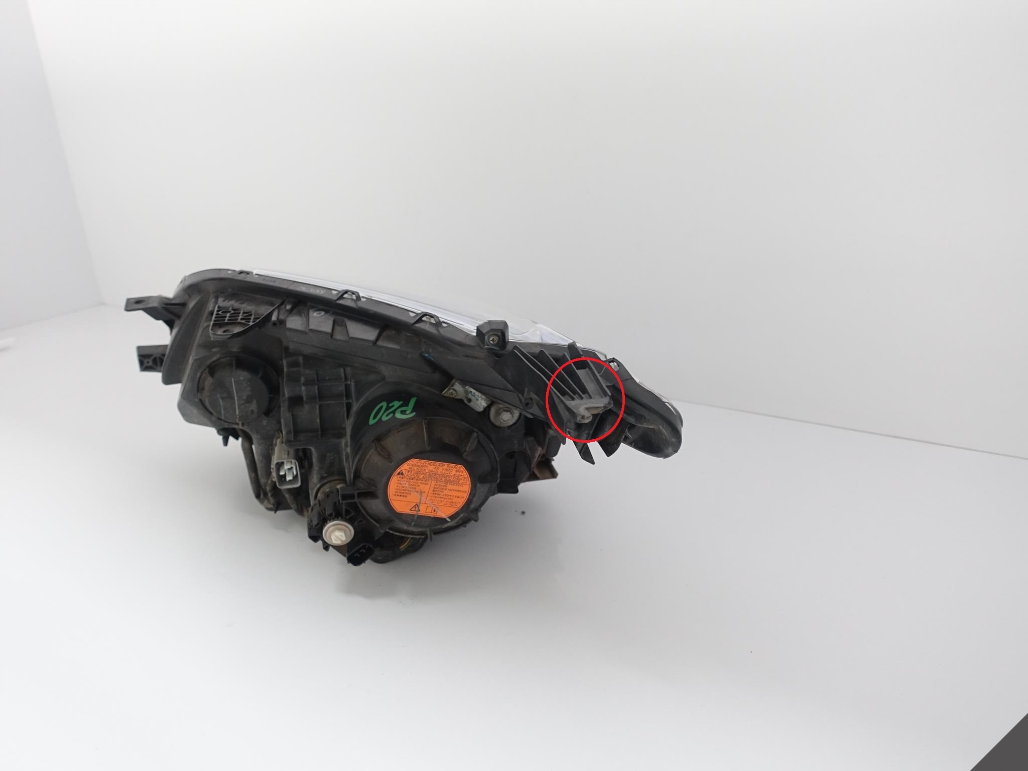 MITSUBISHI L200 FIAT FULLBACK 15- XENON+LED PRAWA LAMPA MITSUBISHI L200 FIAT FULLBACK 15- XENON+LED PRAWA LAMPA - obrazek 6