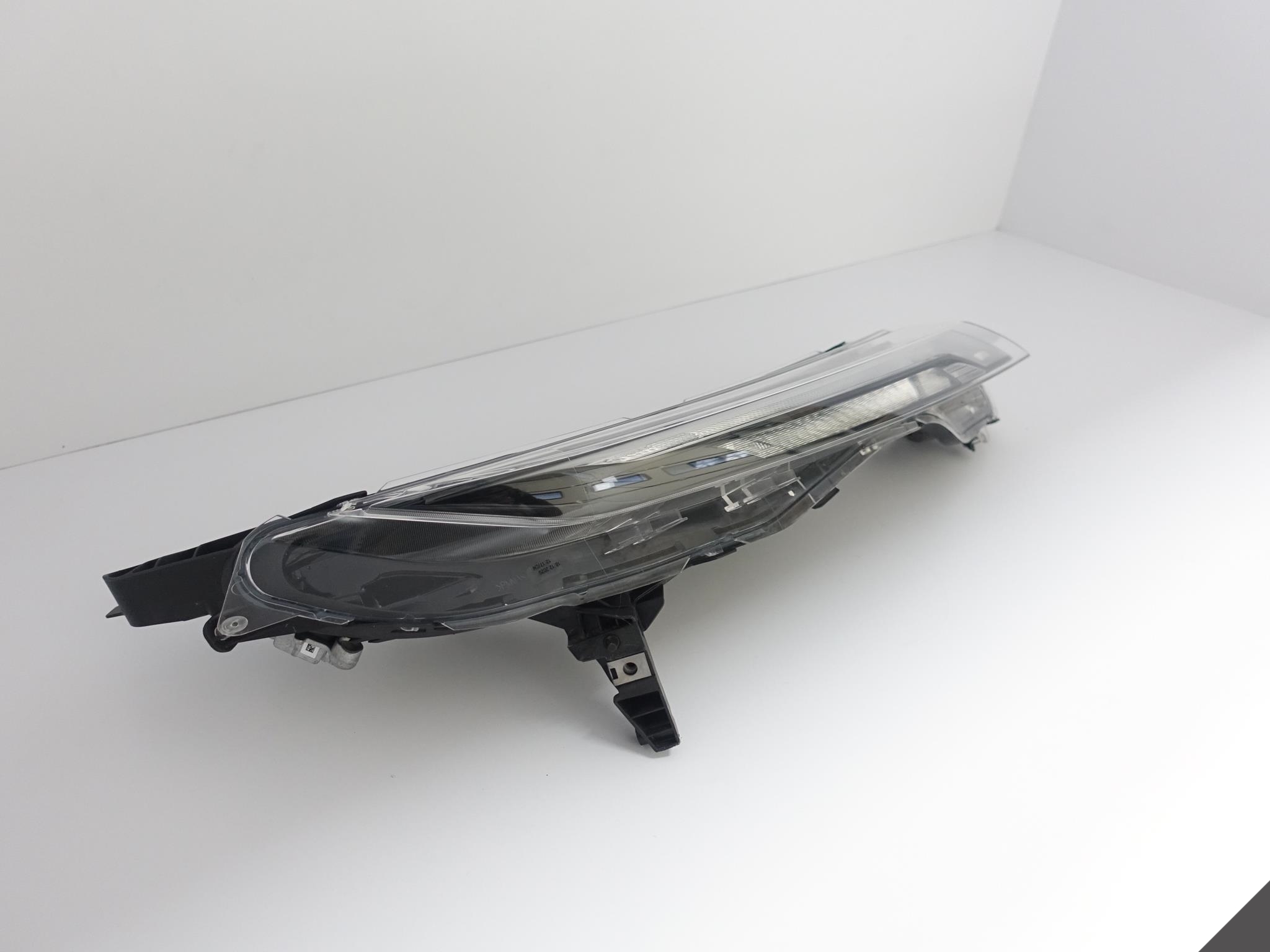 NISSAN JUKE II F16 19- LAMPA LED DRL PRAWA PRZÓD NISSAN JUKE II F16 19- LAMPA LED DRL PRAWA PRZÓD - obrazek 2