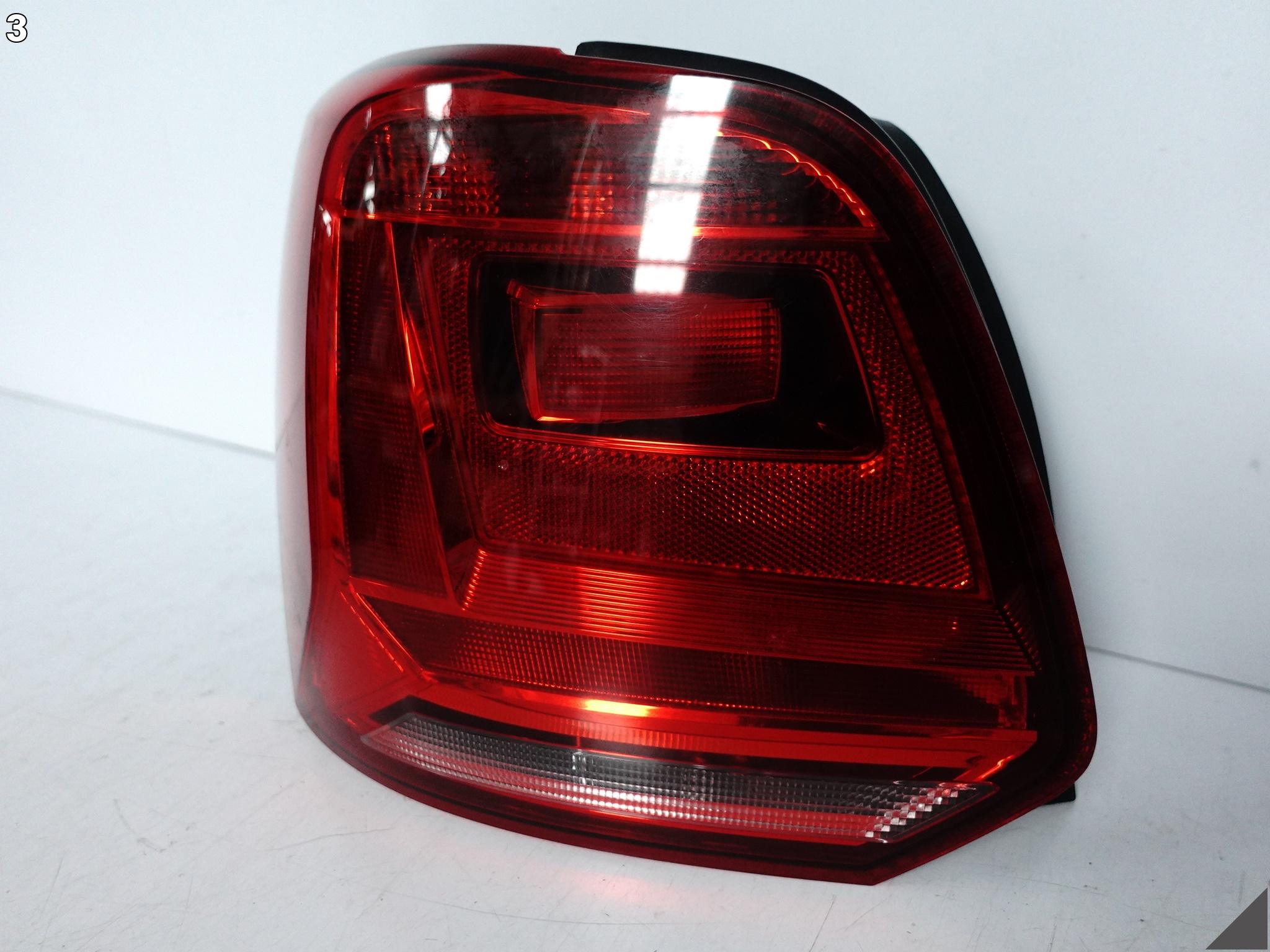 VW POLO V 6C0 LIFT 14-17 LAMPA LED W BŁOTNIK LEWA TYŁ EU VW POLO V 6C0 LIFT 14-17 LAMPA LED W BŁOTNIK LEWA TYŁ EU - obrazek 4