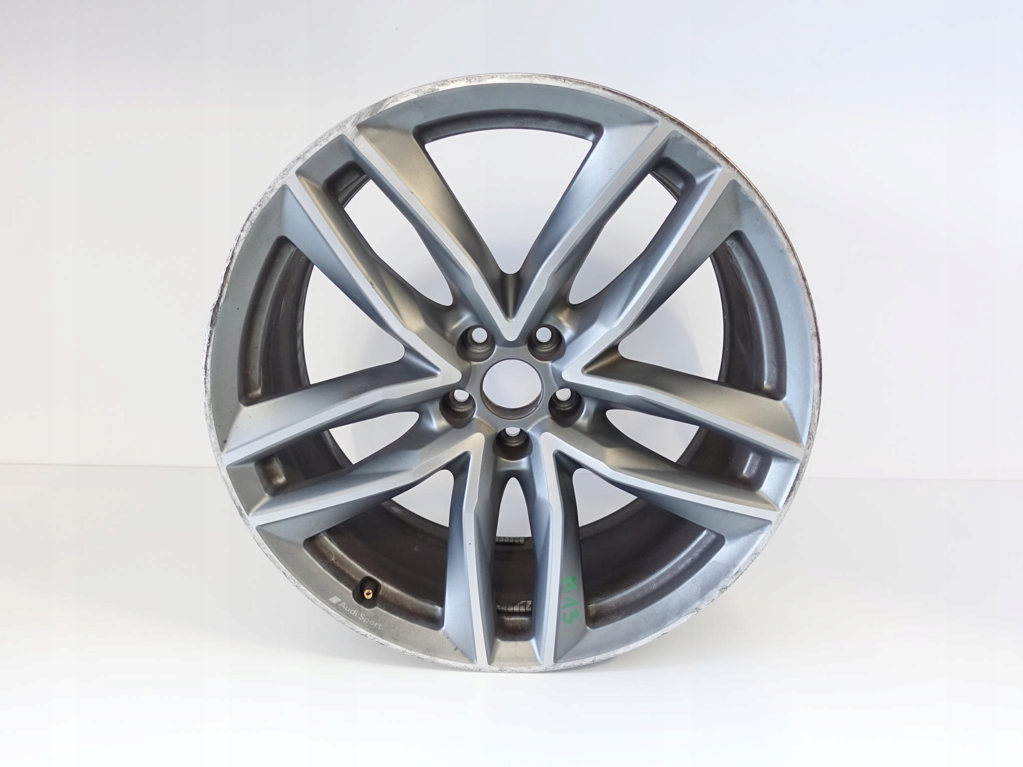 AUDI Q7 SQ7 RS 4M0 S-LINE FELGA 9,5X21 ET31 5X112 AUDI Q7 SQ7 RS 4M0 S-LINE FELGA 9,5X21 ET31 5X112 - obrazek 2