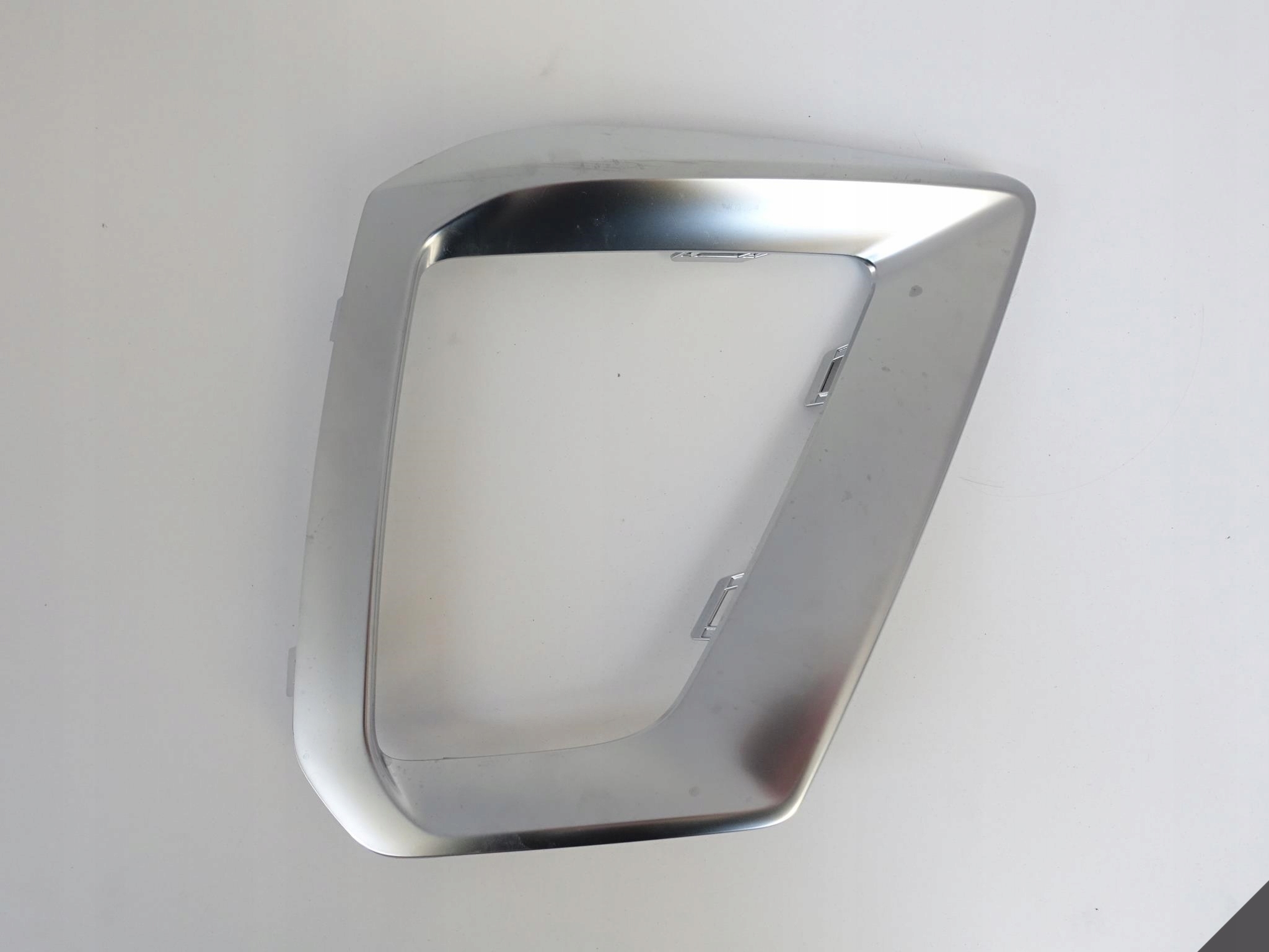 AUDI A4 B9 8W0 S-LINE LIFT 19- CHROM LISTWA PRAWA AUDI A4 B9 8W0 S-LINE LIFT 19- CHROM LISTWA PRAWA - obrazek 2