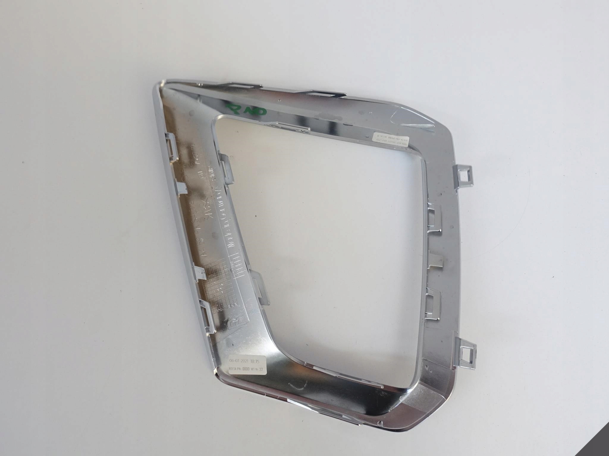 AUDI A4 B9 8W0 S-LINE LIFT 19- CHROM LISTWA PRAWA AUDI A4 B9 8W0 S-LINE LIFT 19- CHROM LISTWA PRAWA - obrazek 5