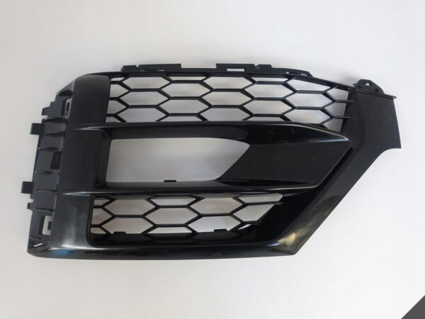 AUDI Q2 81A S-LINE 16- ZDERZAK KRATKA LEWA PRZÓD AUDI Q2 81A S-LINE 16- ZDERZAK KRATKA LEWA PRZÓD