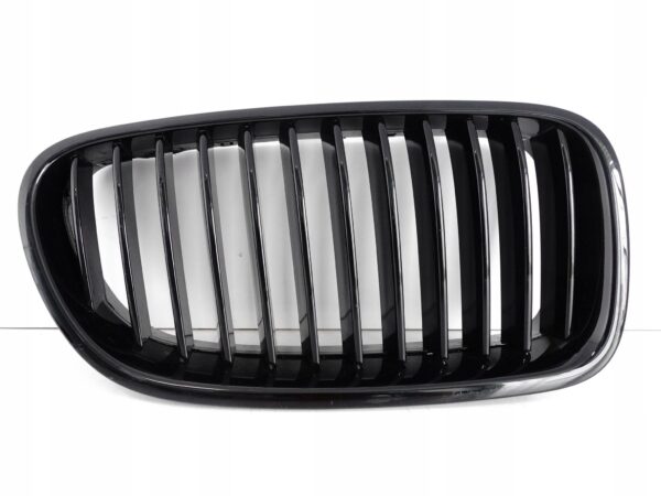 BMW 5 F10 F11 GRILL ATRAPA NERKA KRATKA OZDOBNA PRAWA W ZDERZAK BLACK BMW 5 F10 F11 GRILL ATRAPA NERKA KRATKA OZDOBNA PRAWA W ZDERZAK BLACK