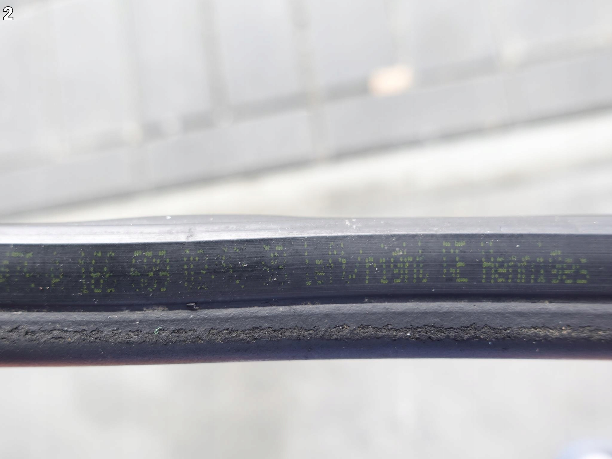 MERCEDES ML W166 USZCZELKA PRAWA LEWA PASA PRZÓD MERCEDES ML W166 USZCZELKA PRAWA LEWA PASA PRZÓD - obrazek 3