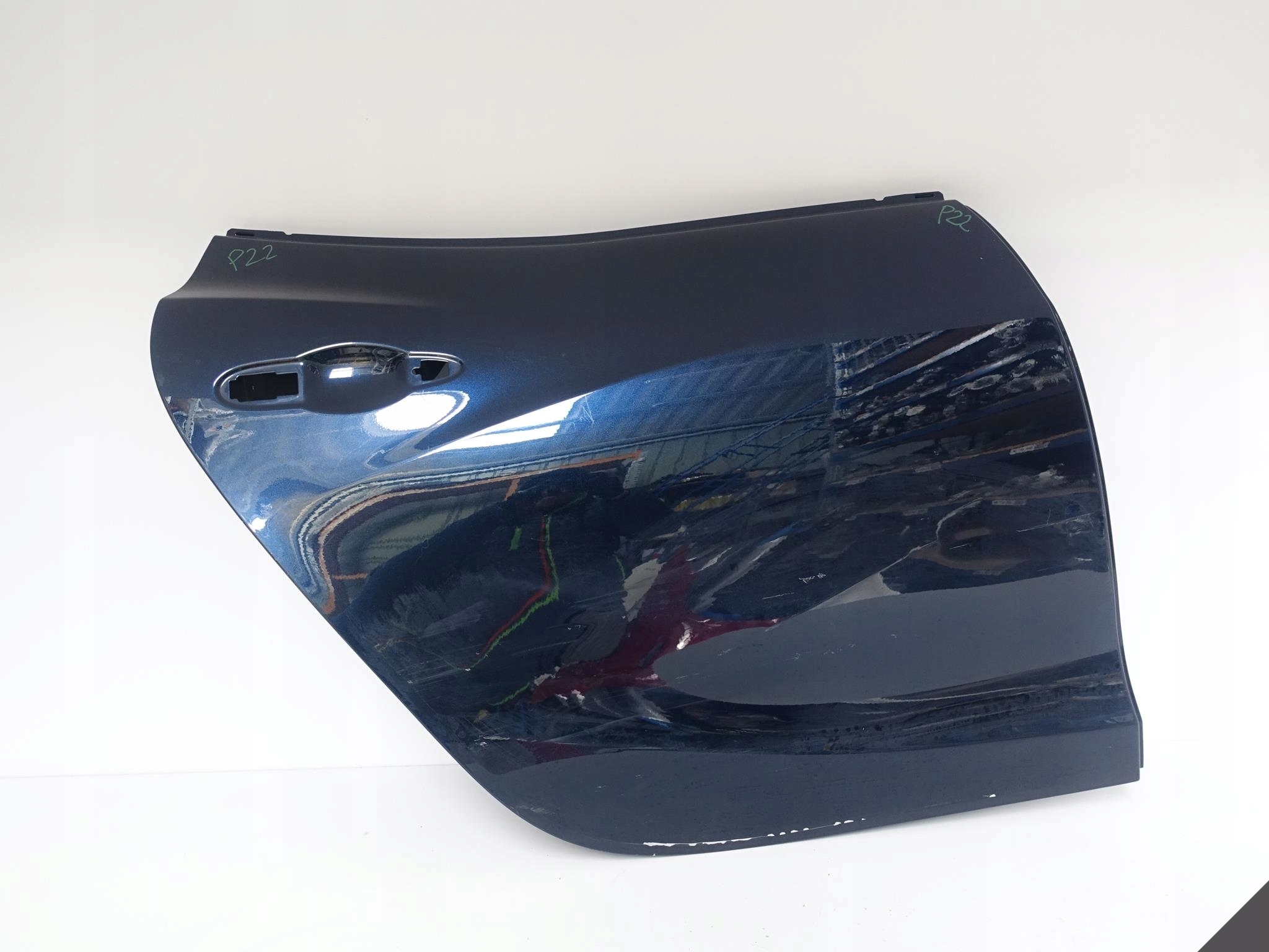MASERATI GHIBLI M157 13- DRZWI PRAWE TYŁ MASERATI GHIBLI M157 13- DRZWI PRAWE TYŁ