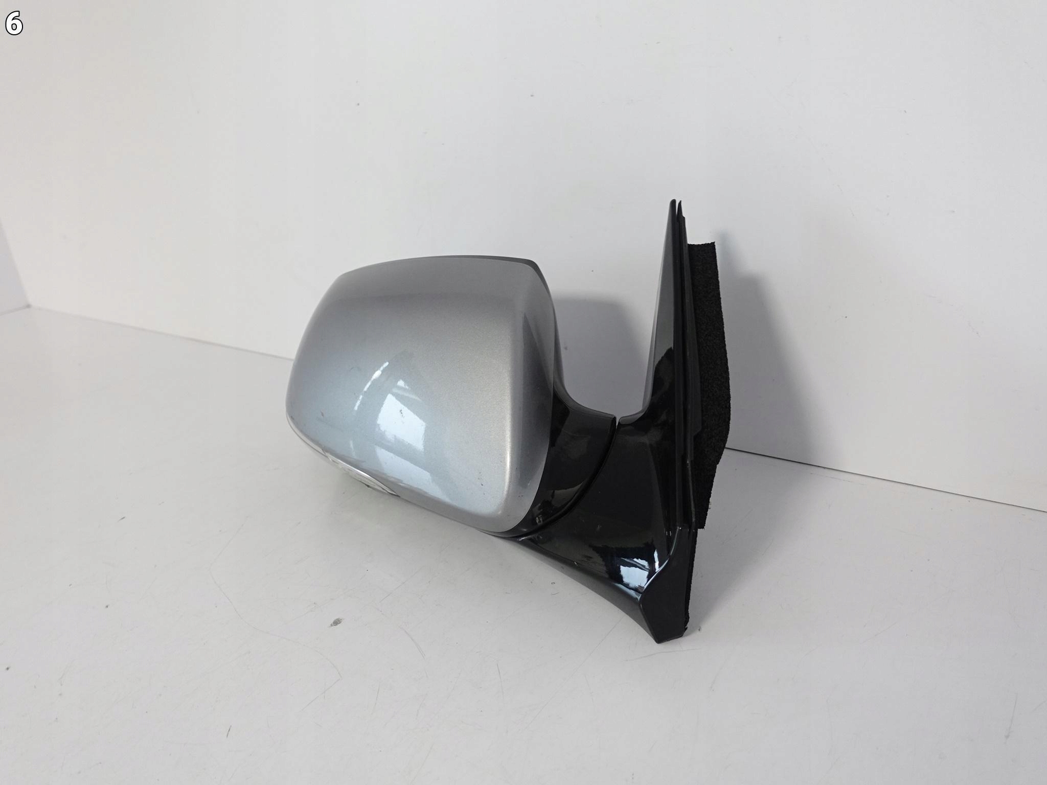 HYUNDAI SANTA FE III 3 15-18 LIFT LUSTERKO PRAWE ASYSTENT KAMERA 20PIN HYUNDAI SANTA FE III 3 15-18 LIFT LUSTERKO PRAWE ASYSTENT KAMERA 20PIN - obrazek 7