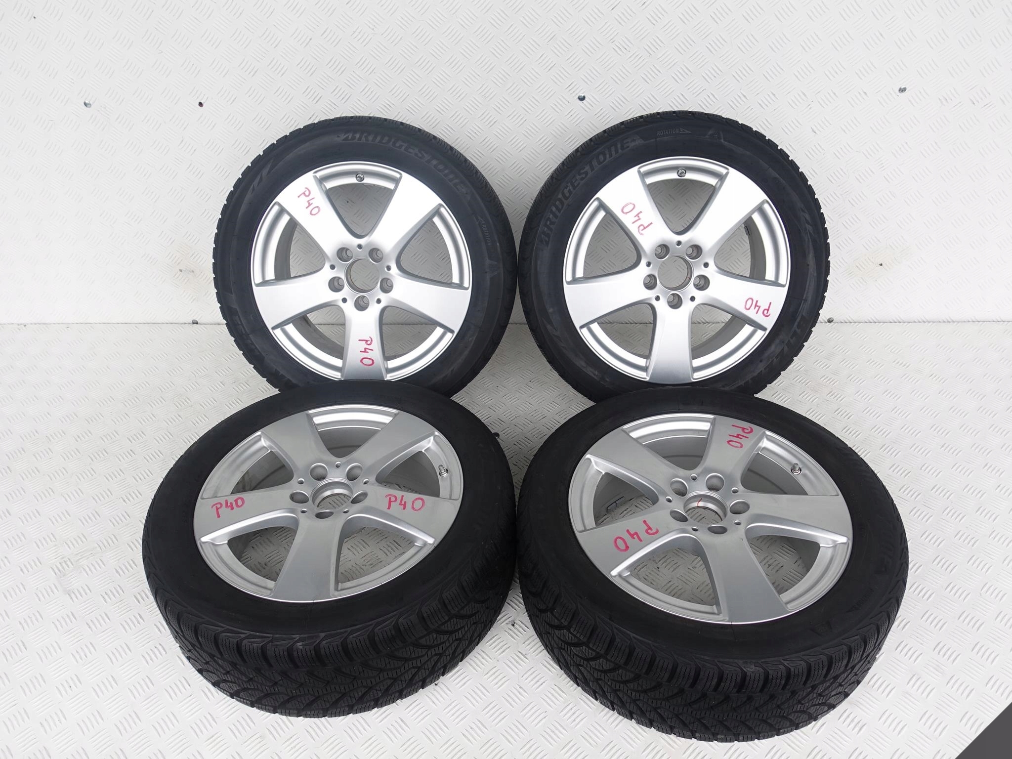 MERCEDES C W205 E W213 7X17 ET48,5 225/50 R17 8MM MERCEDES C W205 E W213 7X17 ET48,5 225/50 R17 8MM - obrazek 2