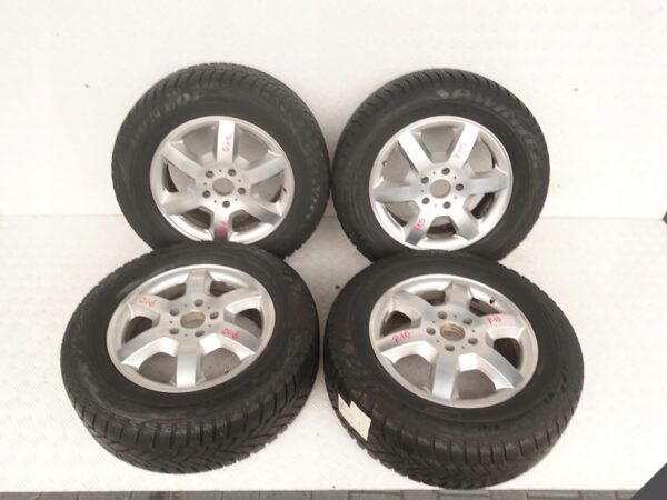 MERCEDES G W463 7,5X18 ET63 265/60 R18 ZIMA 8MM MERCEDES G W463 7,5X18 ET63 265/60 R18 ZIMA 8MM