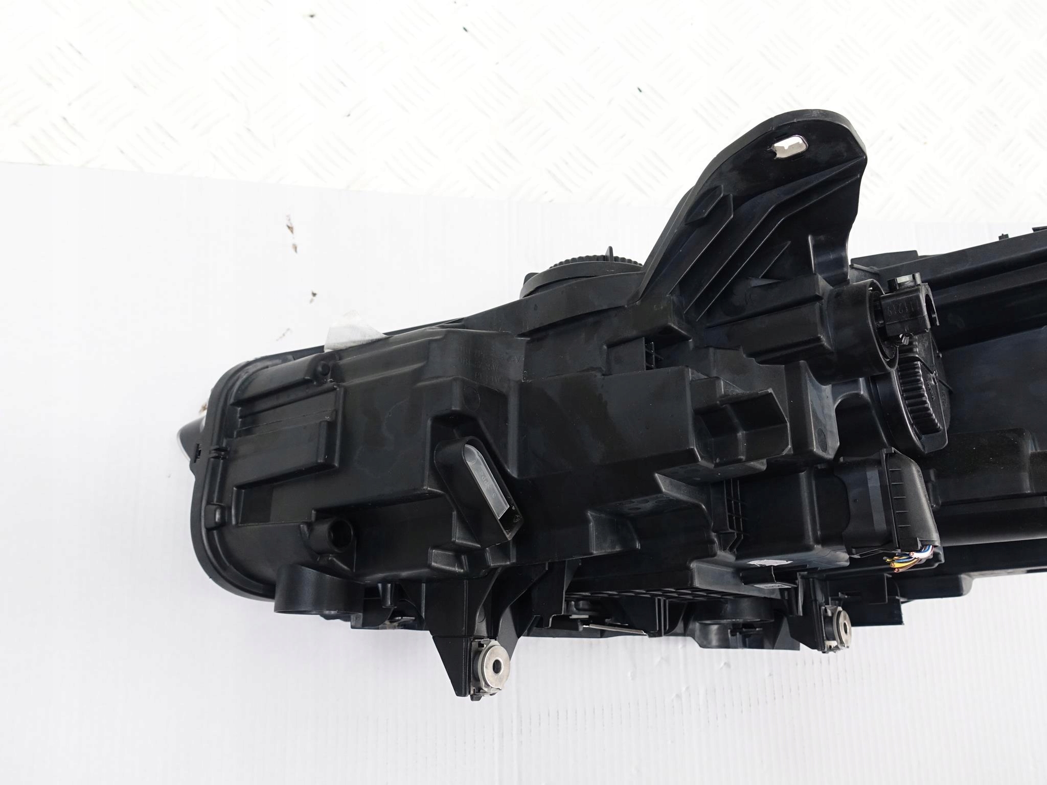 BMW 1 F40 LAMPA ZWYKŁA LED H7 L LUB P EUROPA BMW 1 F40 LAMPA ZWYKŁA LED H7 L LUB P EUROPA - obrazek 12