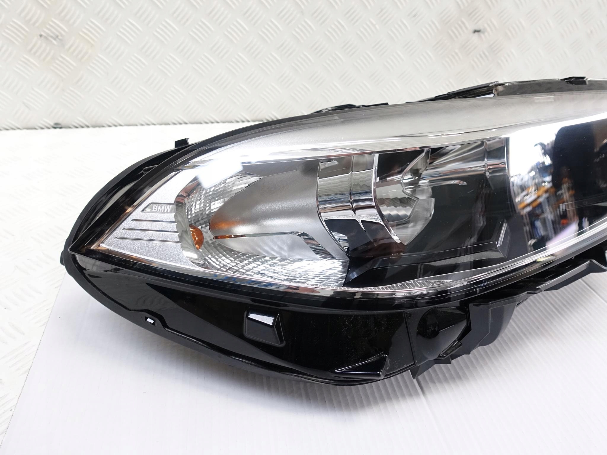 BMW 1 F40 LAMPA ZWYKŁA LED H7 L LUB P EUROPA BMW 1 F40 LAMPA ZWYKŁA LED H7 L LUB P EUROPA - obrazek 10