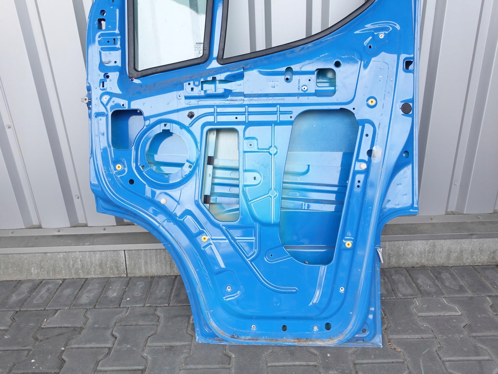IVECO DAILY IV 4 14-22 LIFT DRZWI PRAWE PRZÓD IVECO DAILY IV 4 14-22 LIFT DRZWI PRAWE PRZÓD - obrazek 11