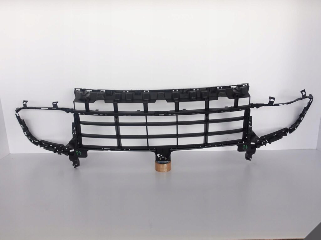 PORSCHE CAYENNE 9Y0 TURBO 18-22 KRATKA ATRAPA PORSCHE CAYENNE 9Y0 TURBO 18-22 KRATKA ATRAPA