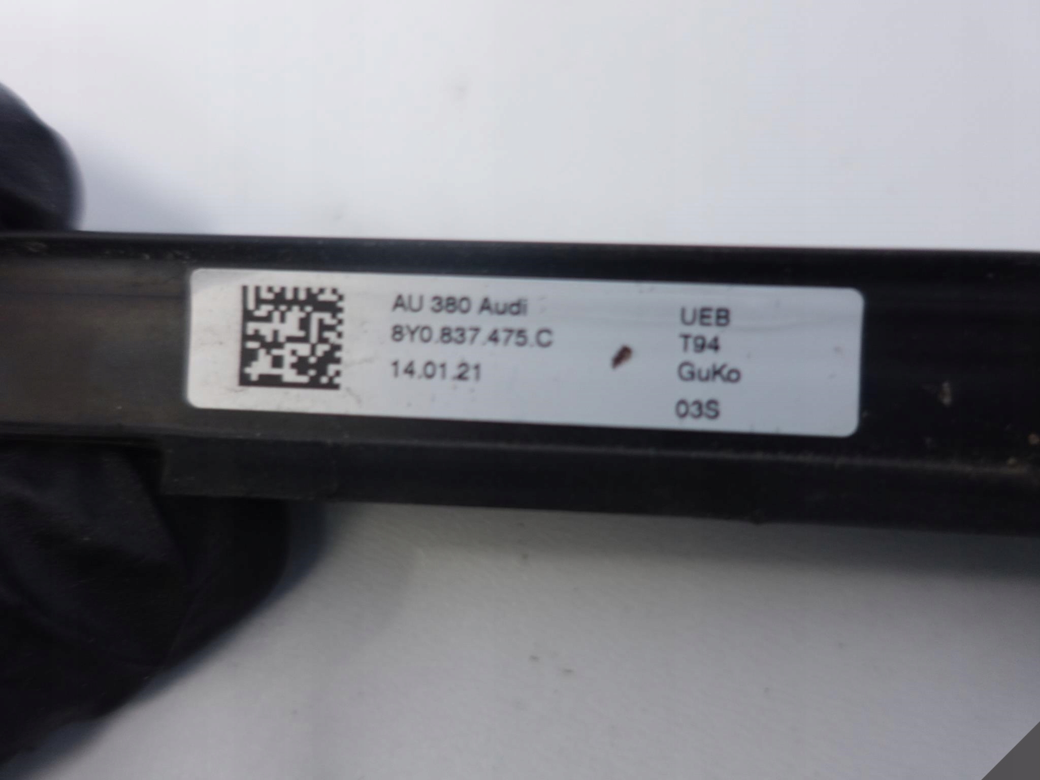 AUDI A3 S3 8Y0 LISTWA ZGARNIAJĄCA DRZWI LEWA PRZÓD AUDI A3 S3 8Y0 LISTWA ZGARNIAJĄCA DRZWI LEWA PRZÓD - obrazek 9